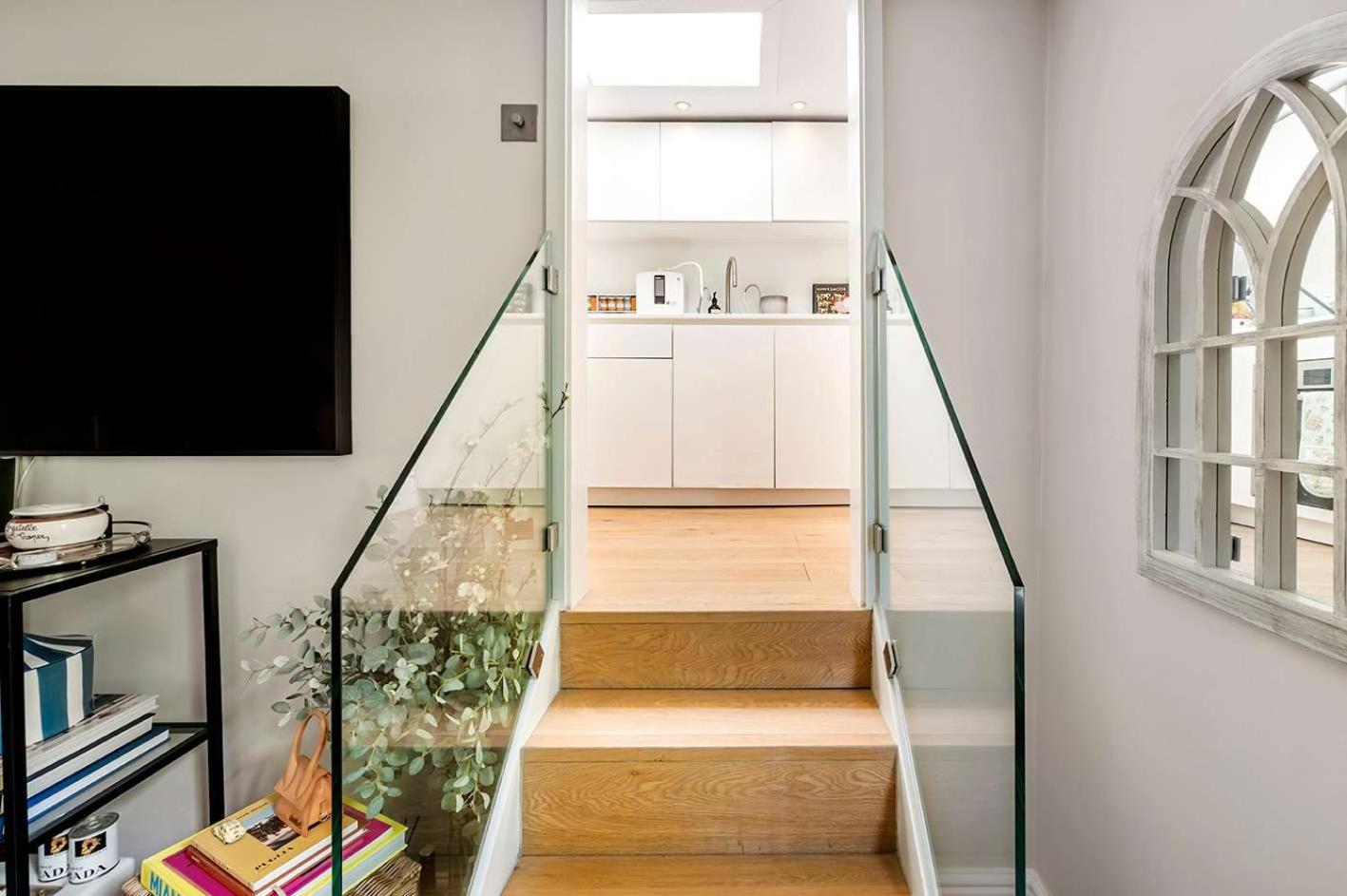 The Light Chambers Notting Hill- by Out of Office Lifestyle