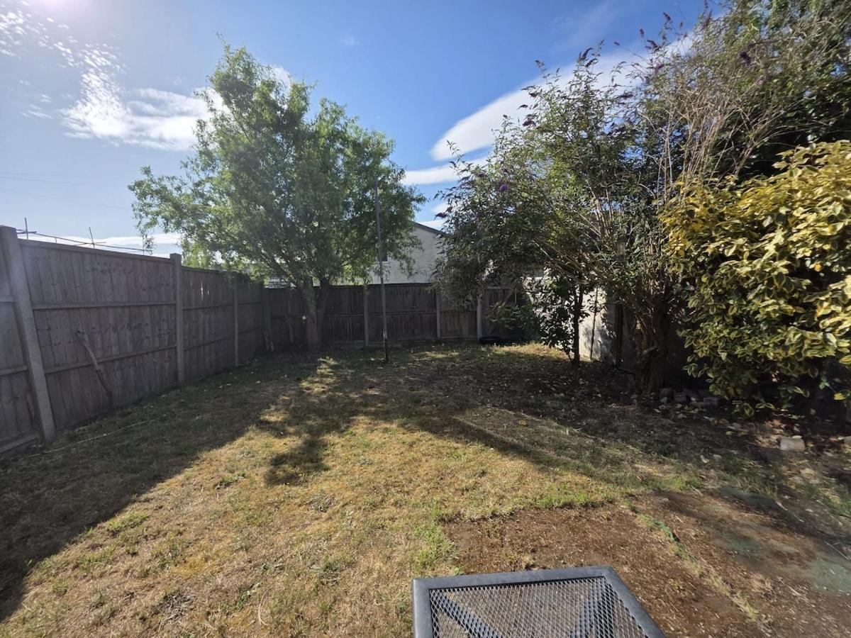 Charming Canterbury Central 3 Bedroom House - Garden views