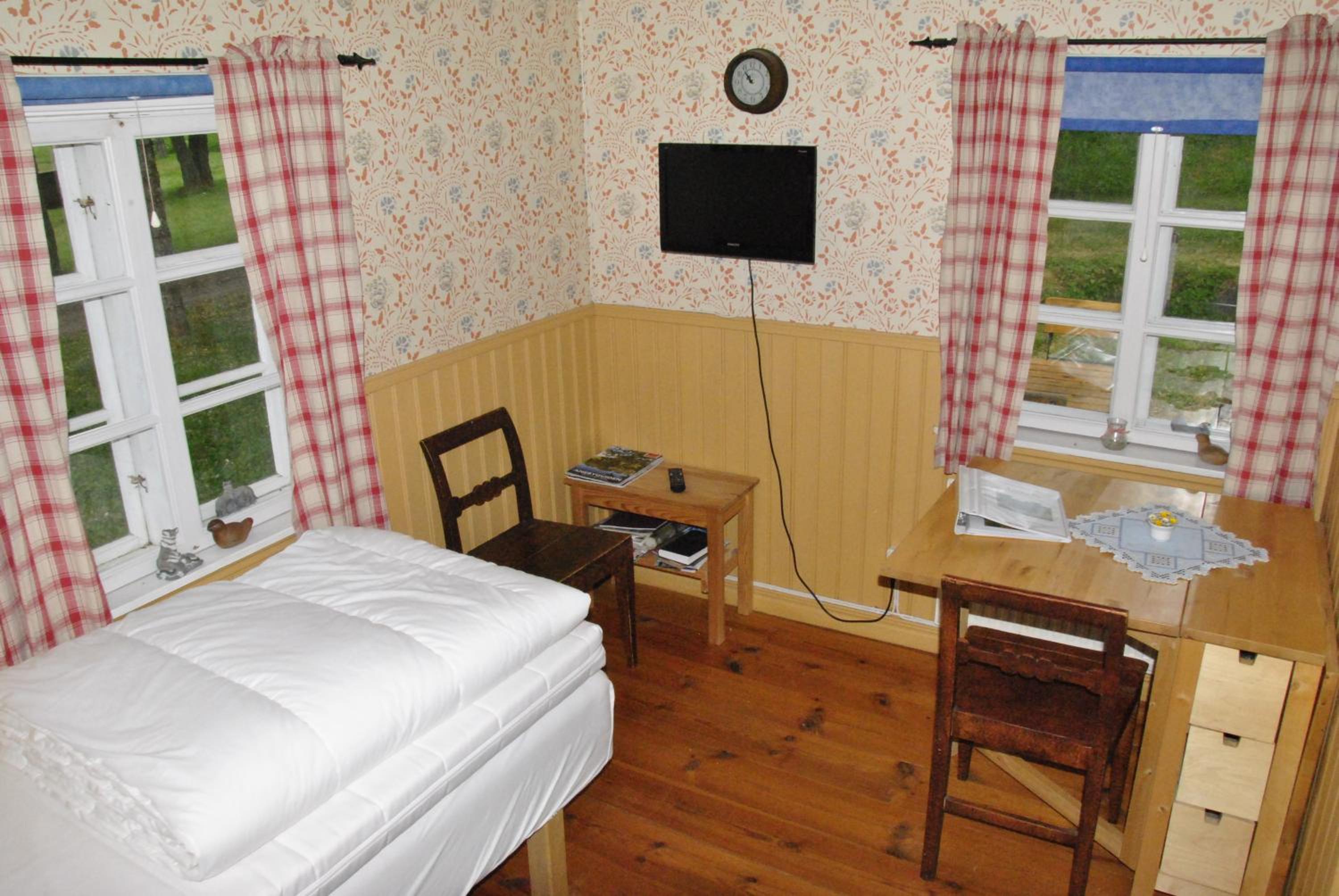 Photo 11