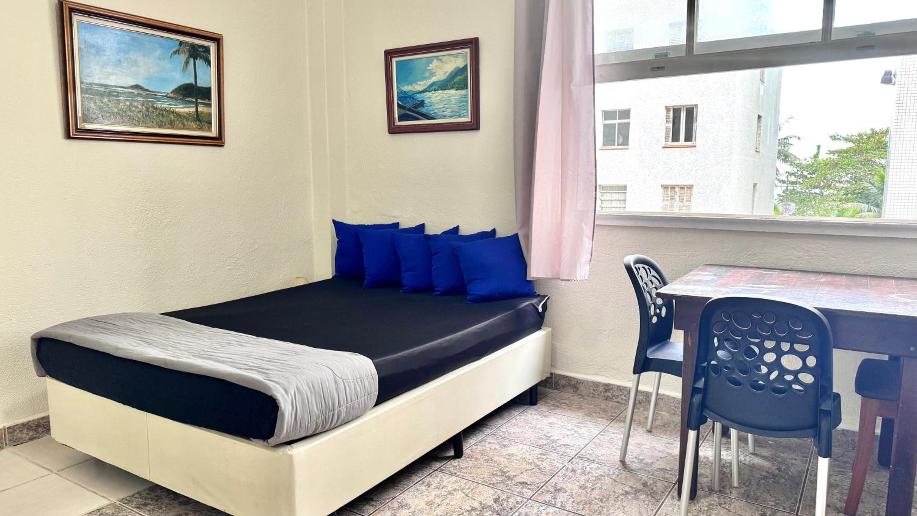 Studio 308 nas Pitangueiras - na quadra da praia!