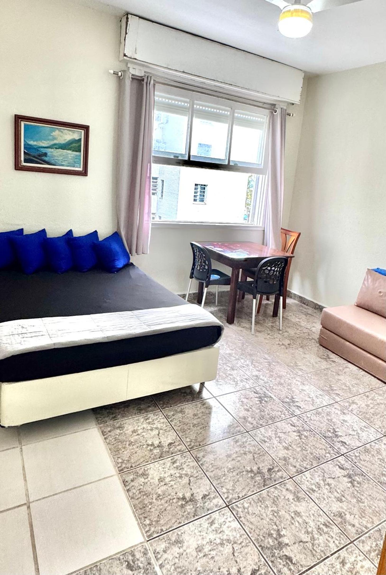 Studio 308 nas Pitangueiras - na quadra da praia!
