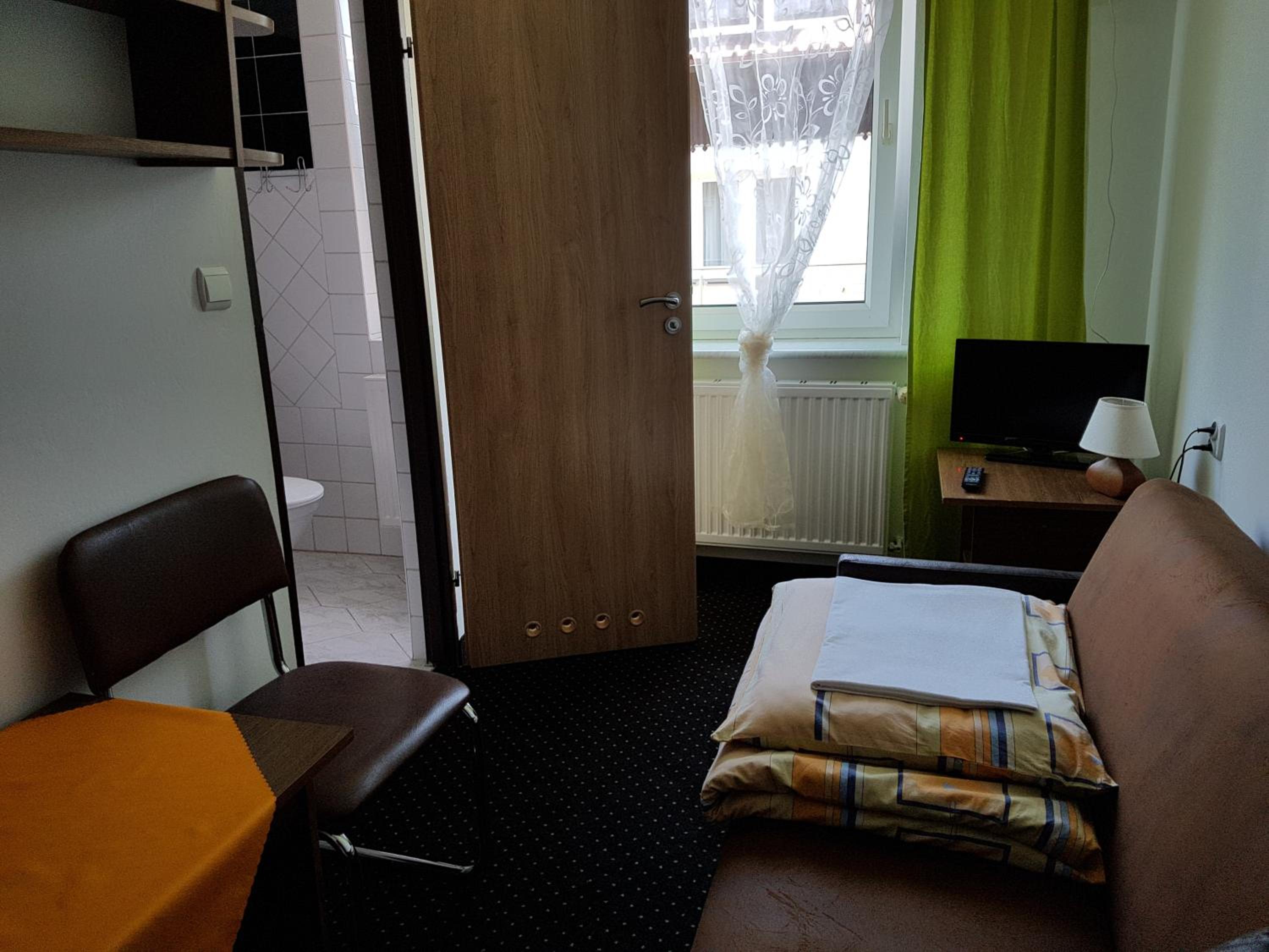 Photo 42