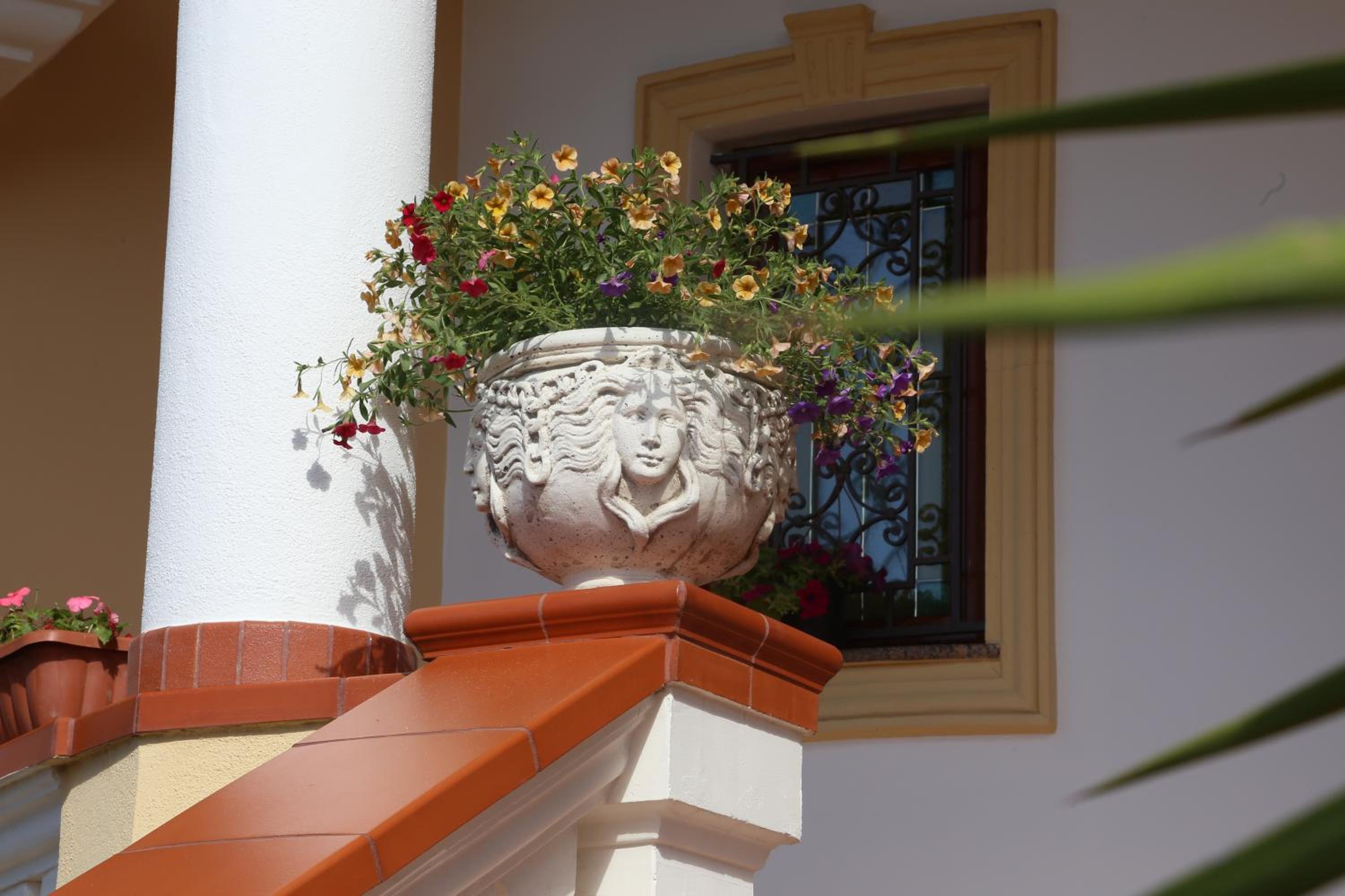 Villa Manno