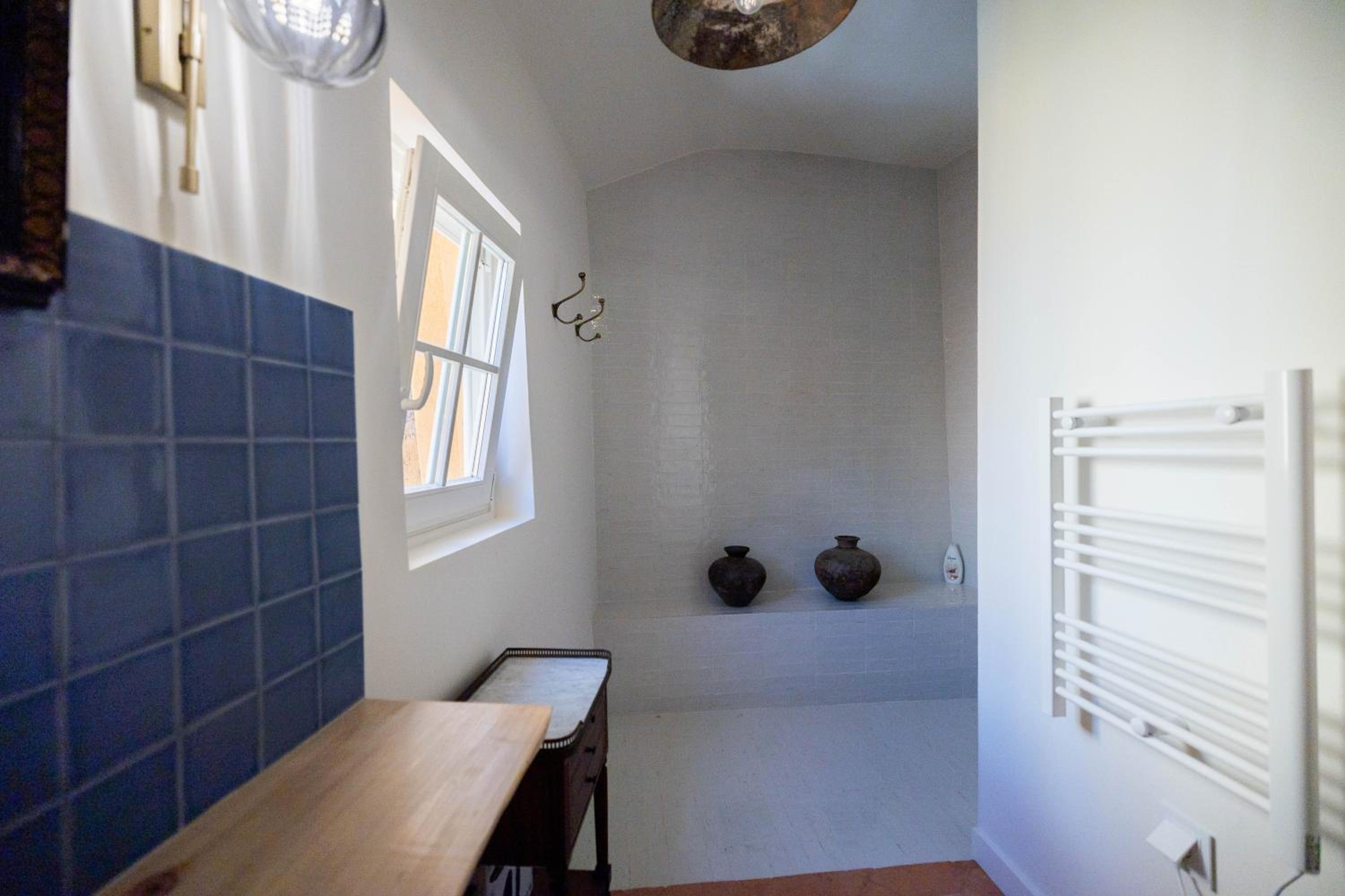 Modern Belle Epoque Suites & Luxury Duplex
