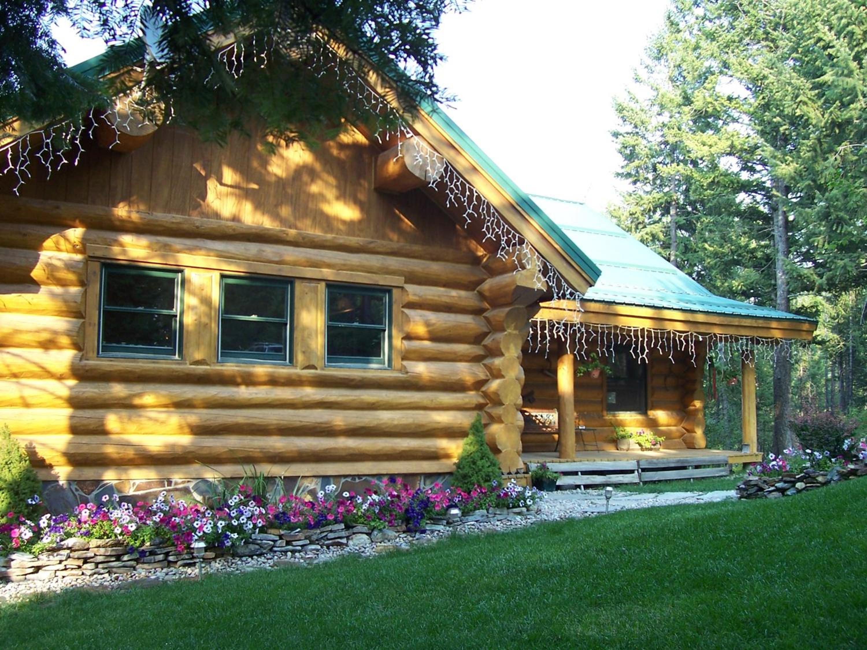 The Garrison Inn a Montana Bed & Breakfast