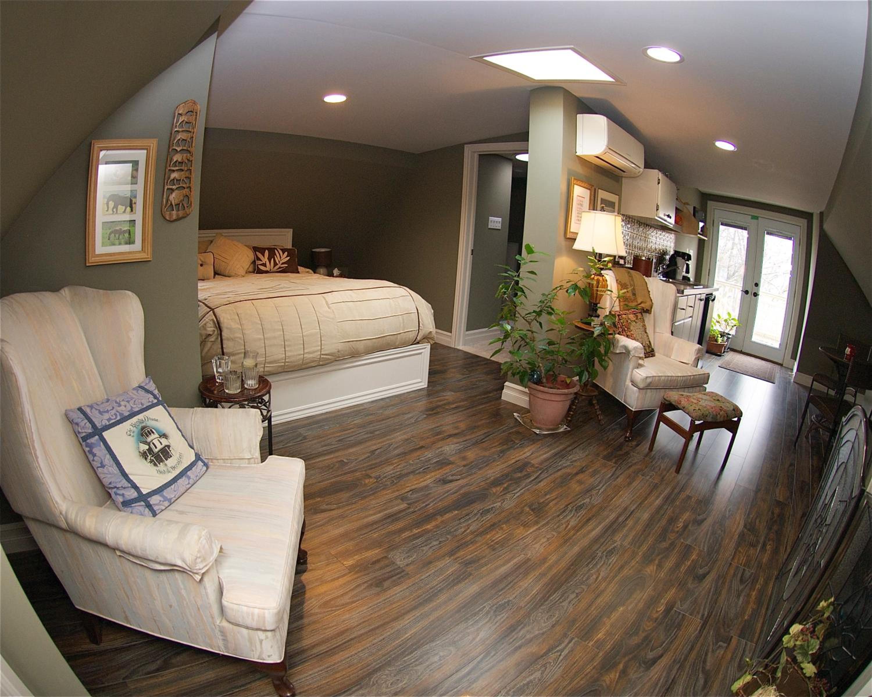 Bondy House Bed & Breakfast