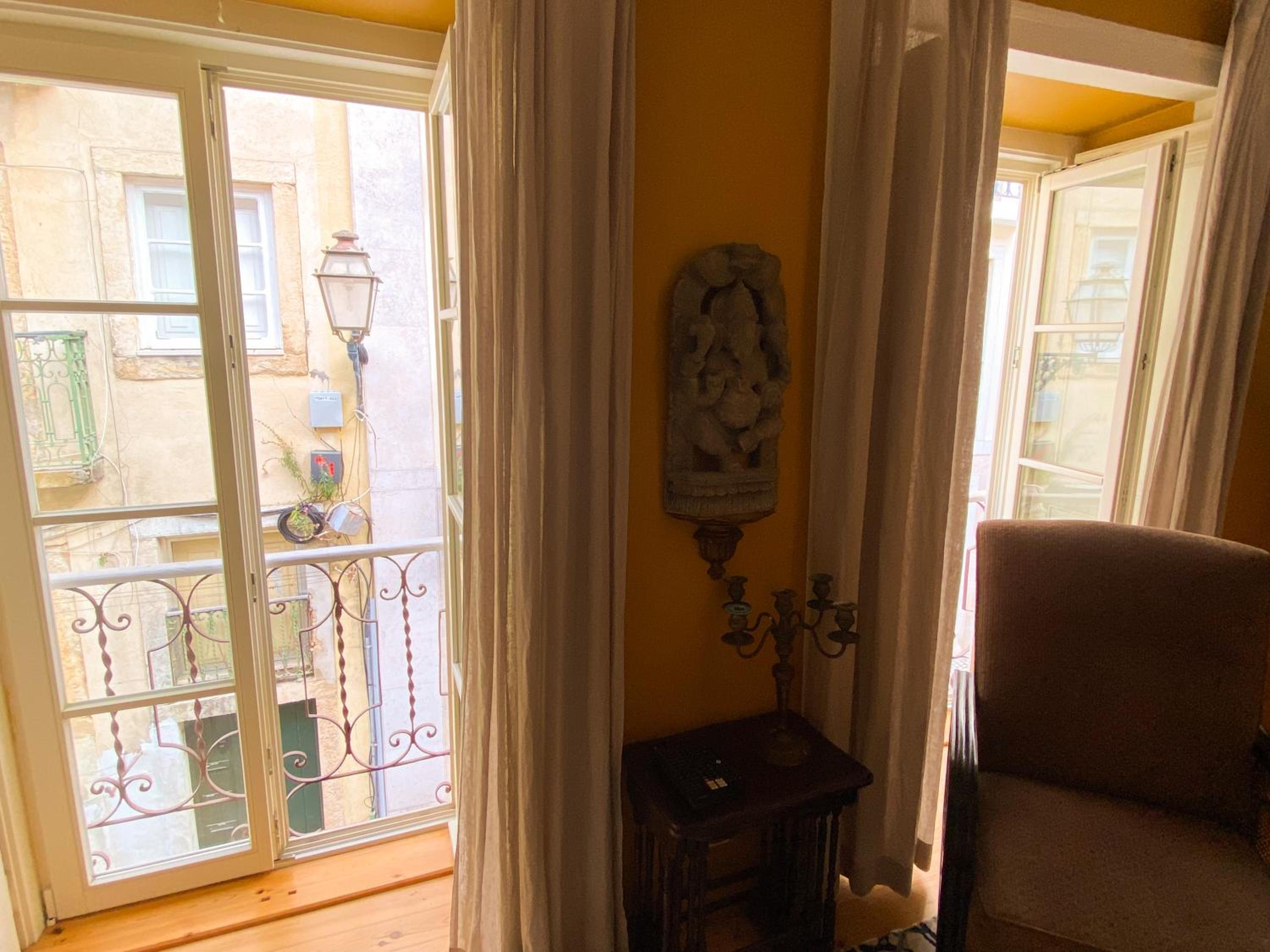 Modern Belle Epoque Suites & Luxury Duplex