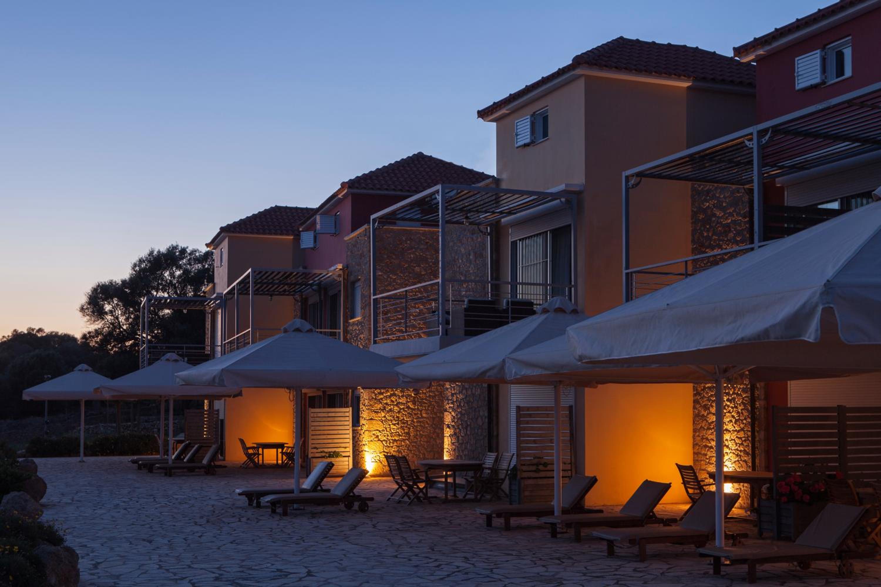 Dialiskari Villas