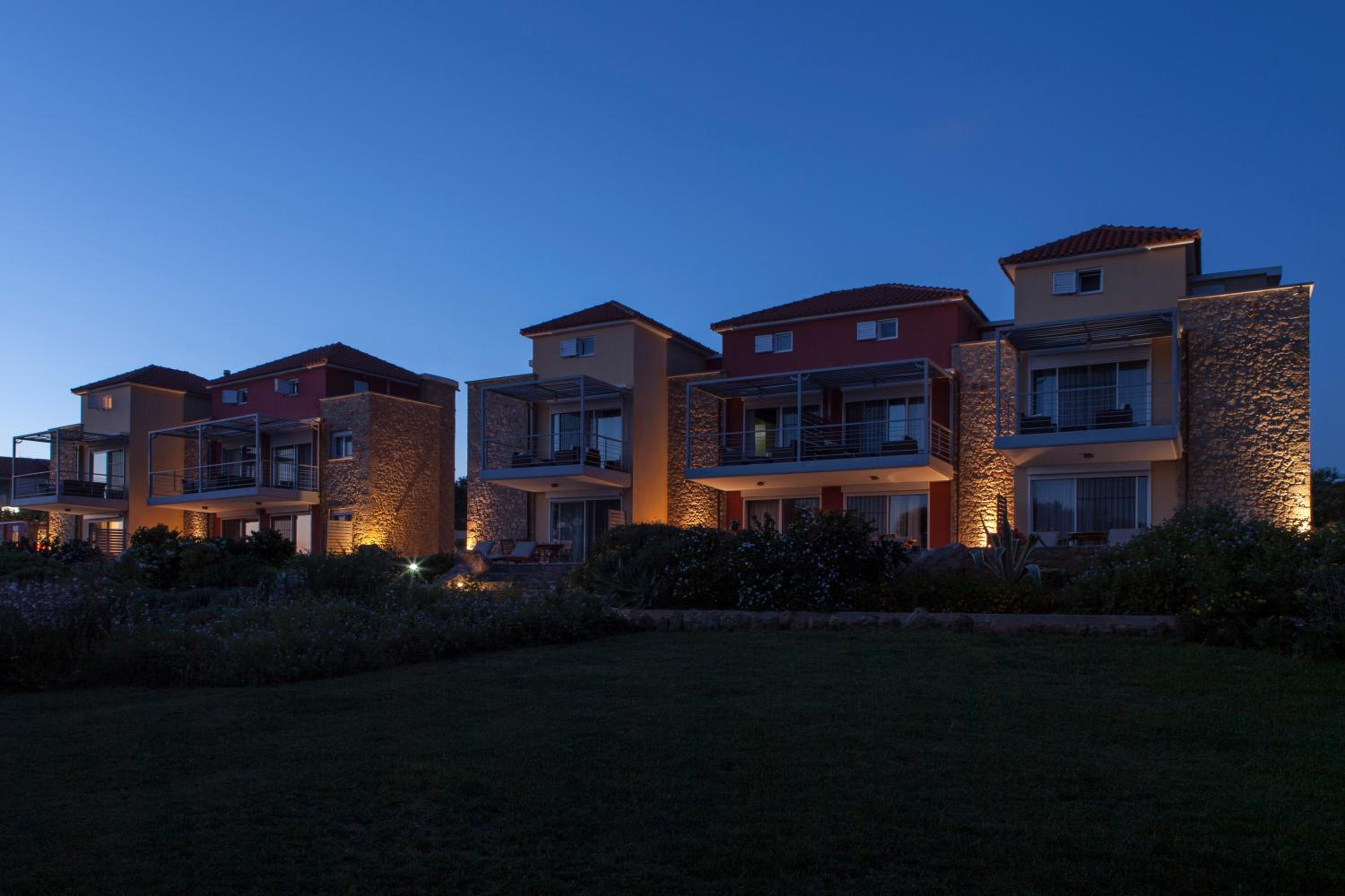 Dialiskari Villas