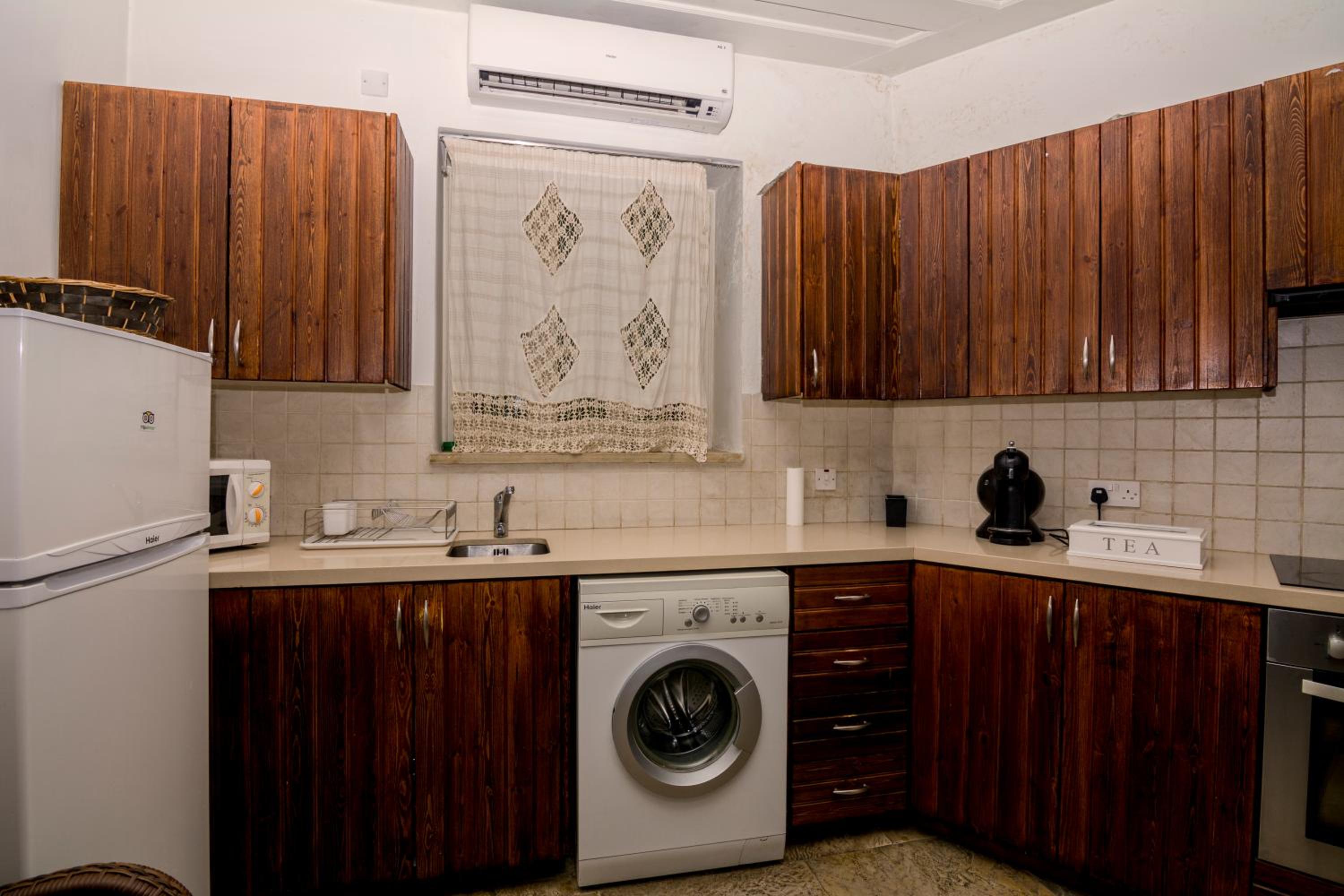 Anastou's Traditional House