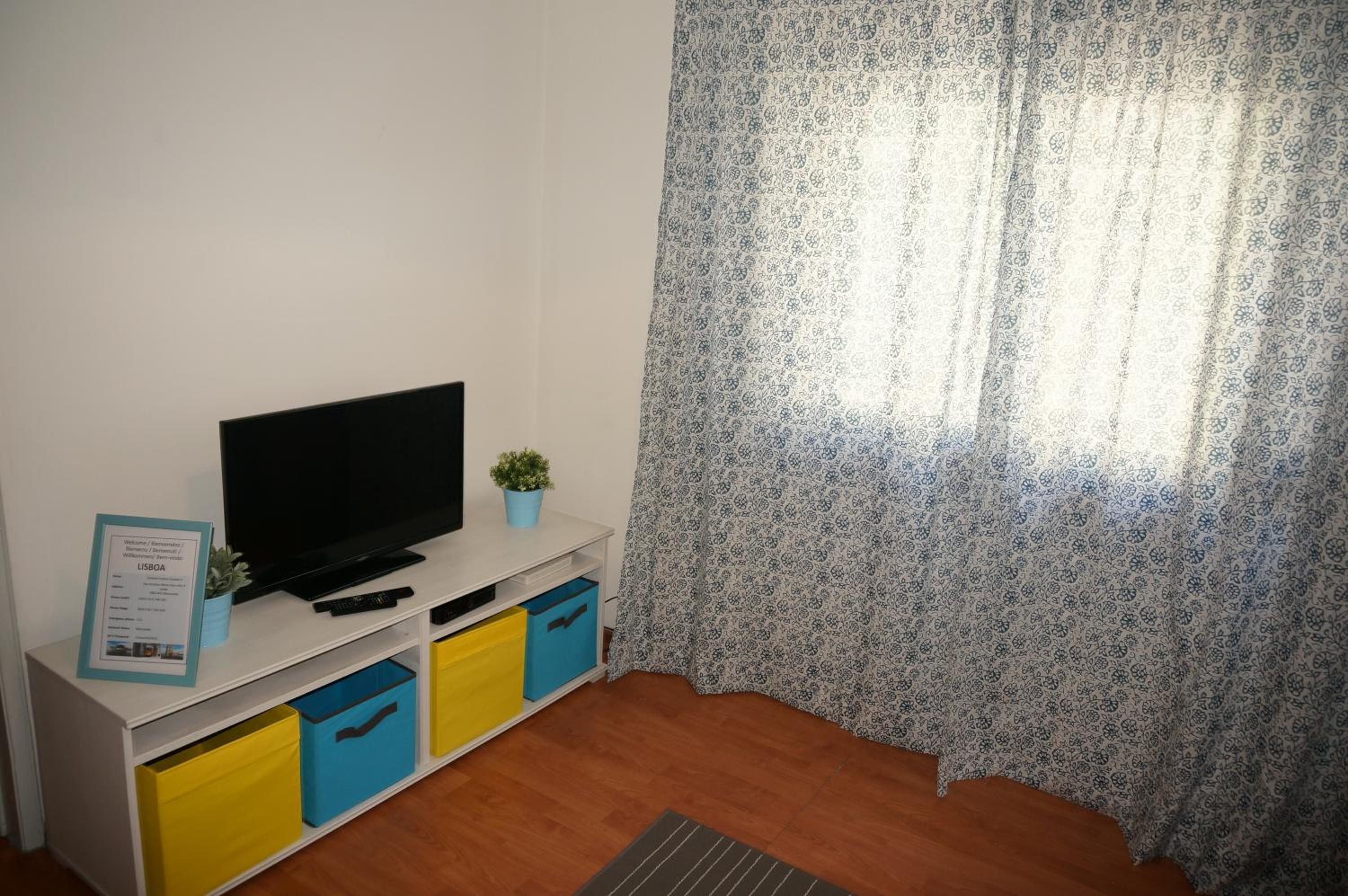 Oriente DNA Studios II