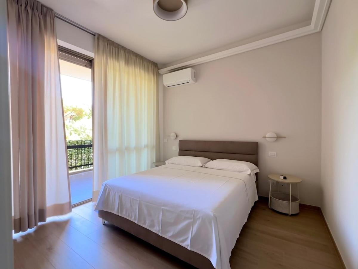 Luxury Apartment Metro Cornelia