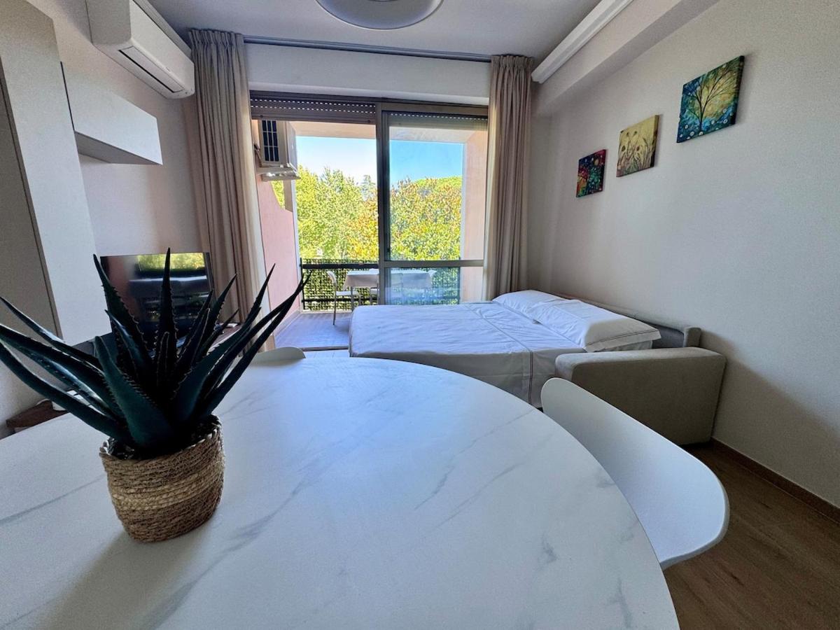 Luxury Apartment Metro Cornelia