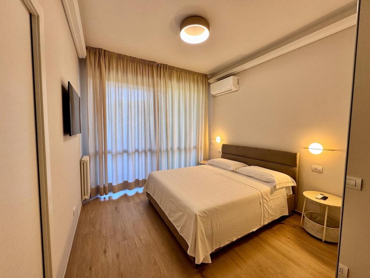 Luxury Apartment Metro Cornelia