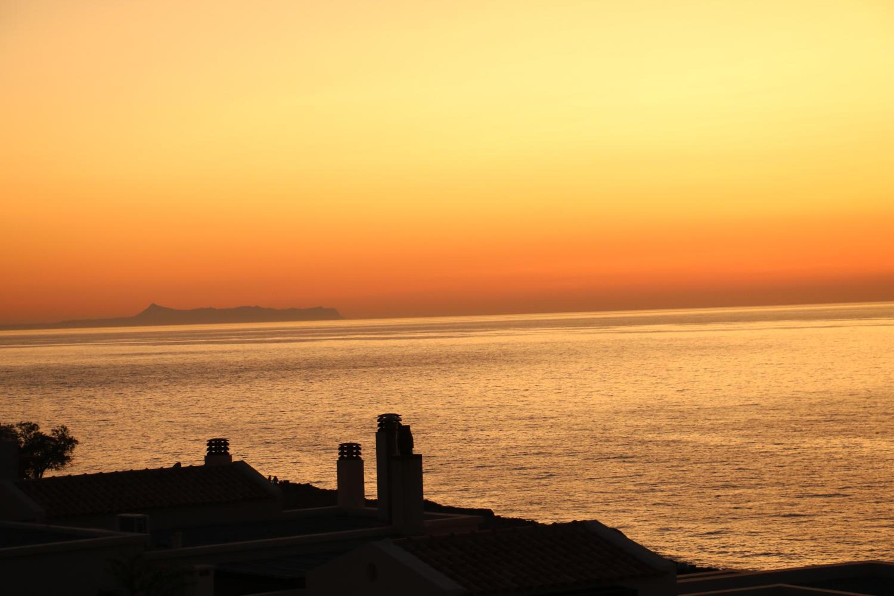 Seaview Escape Just Steps from the Ocean & Stunning Sunsets