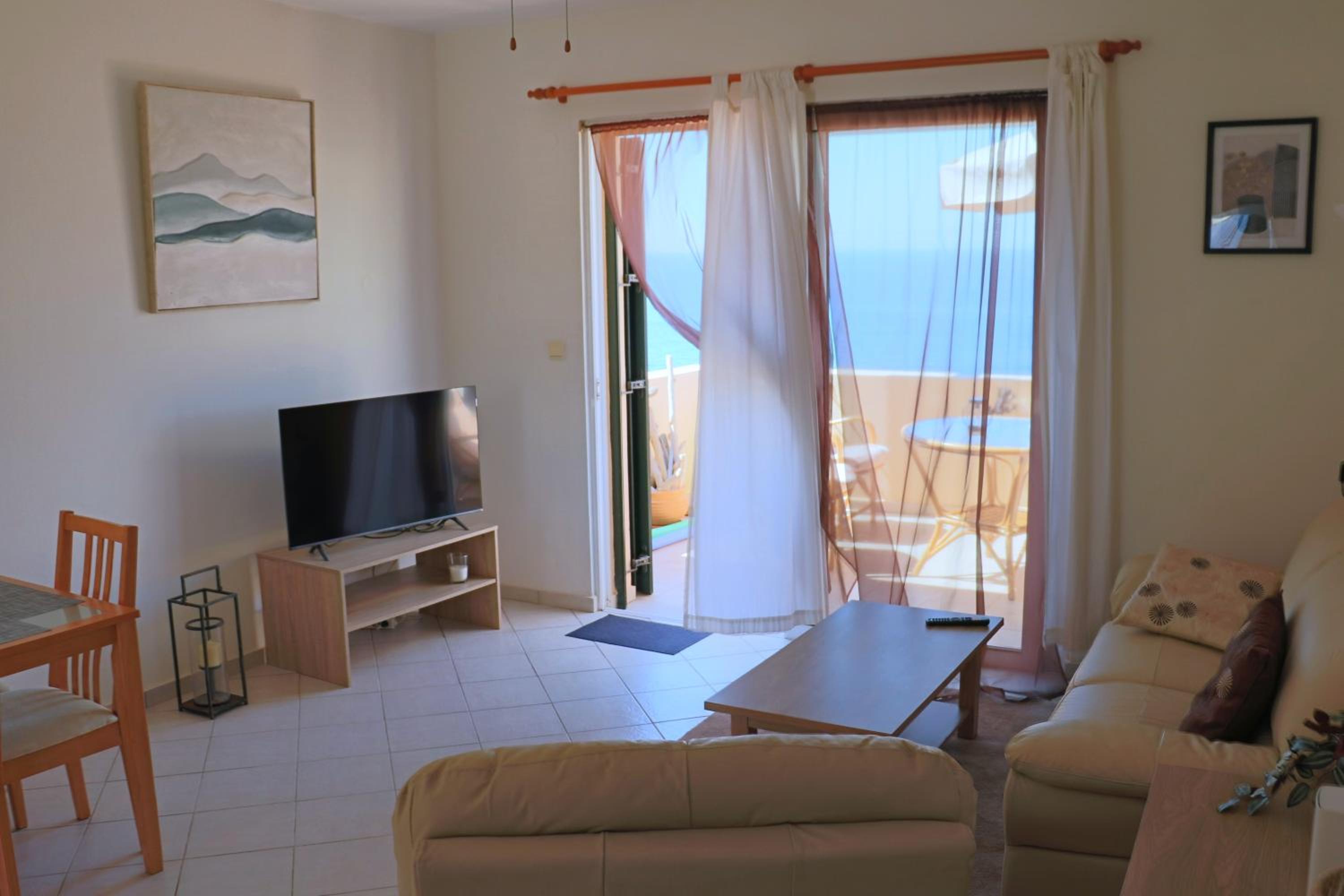 Seaview Escape Just Steps from the Ocean & Stunning Sunsets