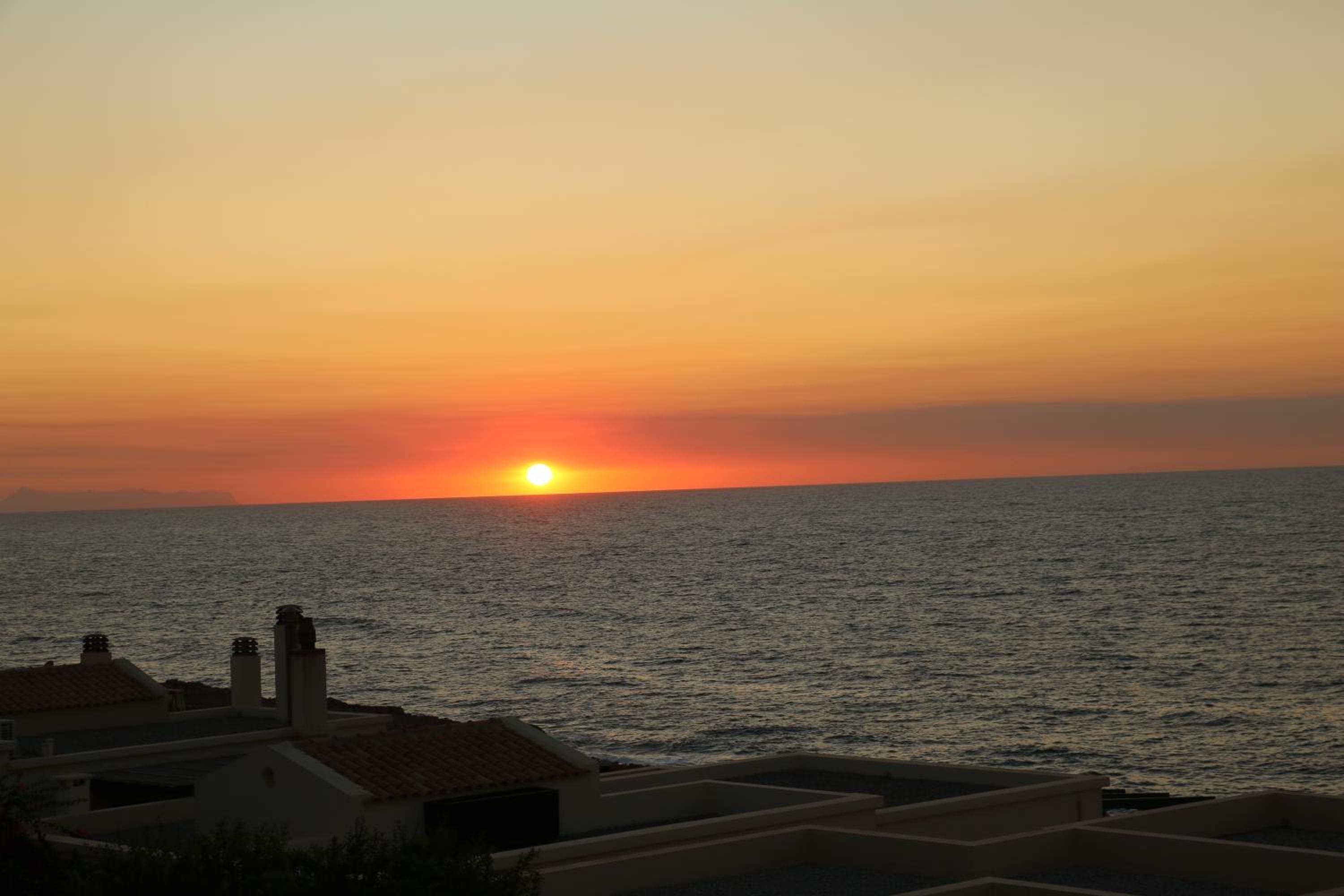 Seaview Escape Just Steps from the Ocean & Stunning Sunsets