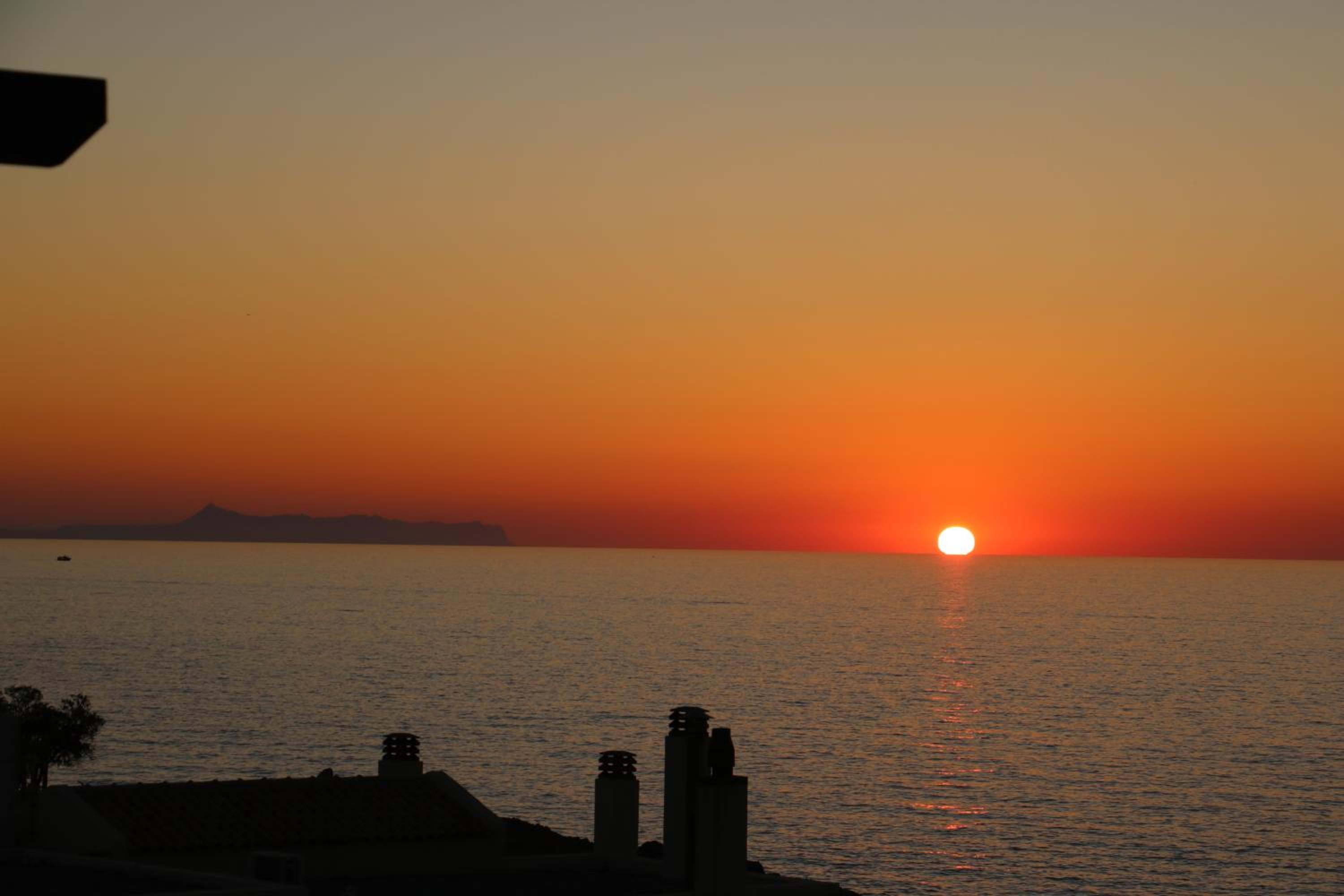 Seaview Escape Just Steps from the Ocean & Stunning Sunsets