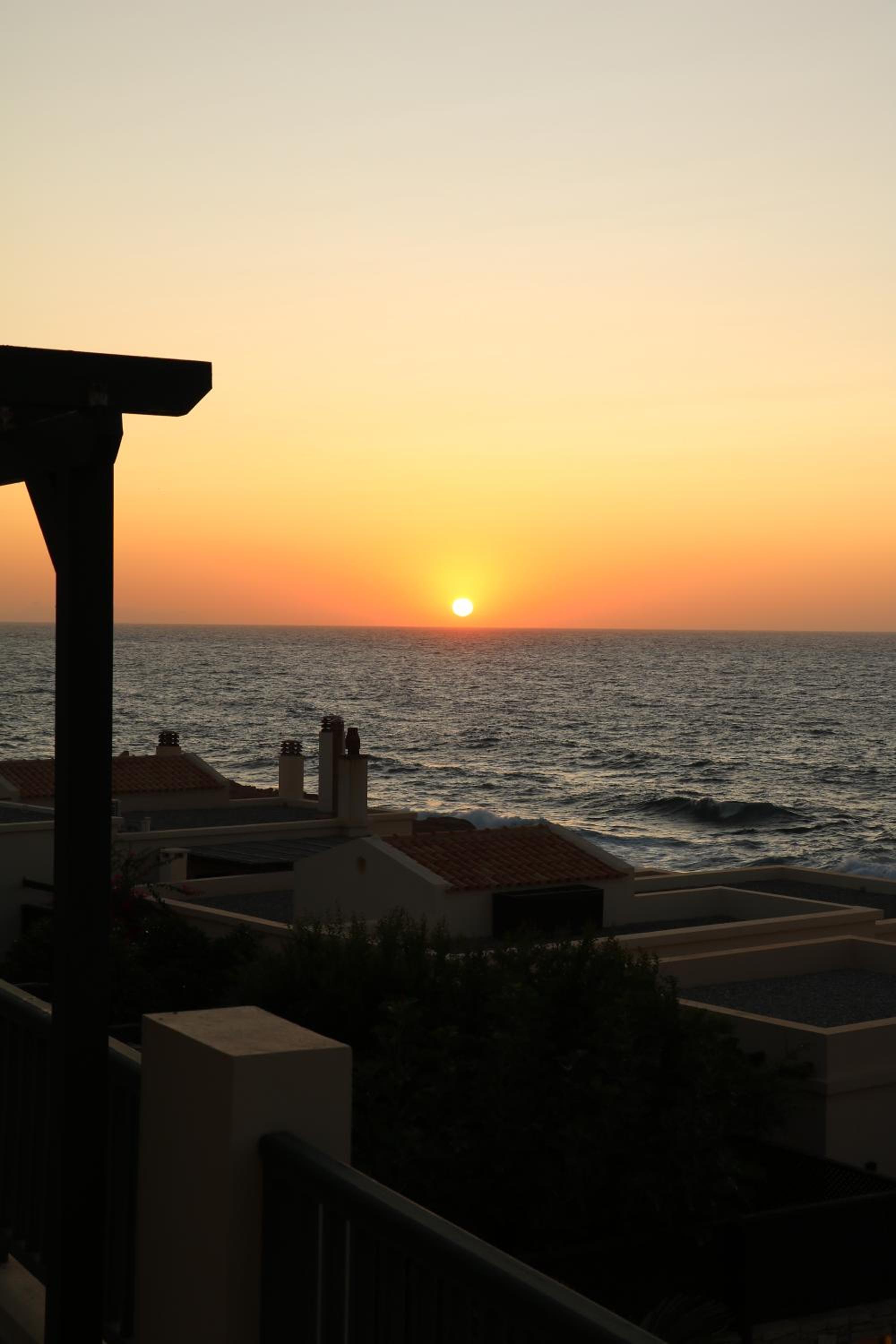 Seaview Escape Just Steps from the Ocean & Stunning Sunsets