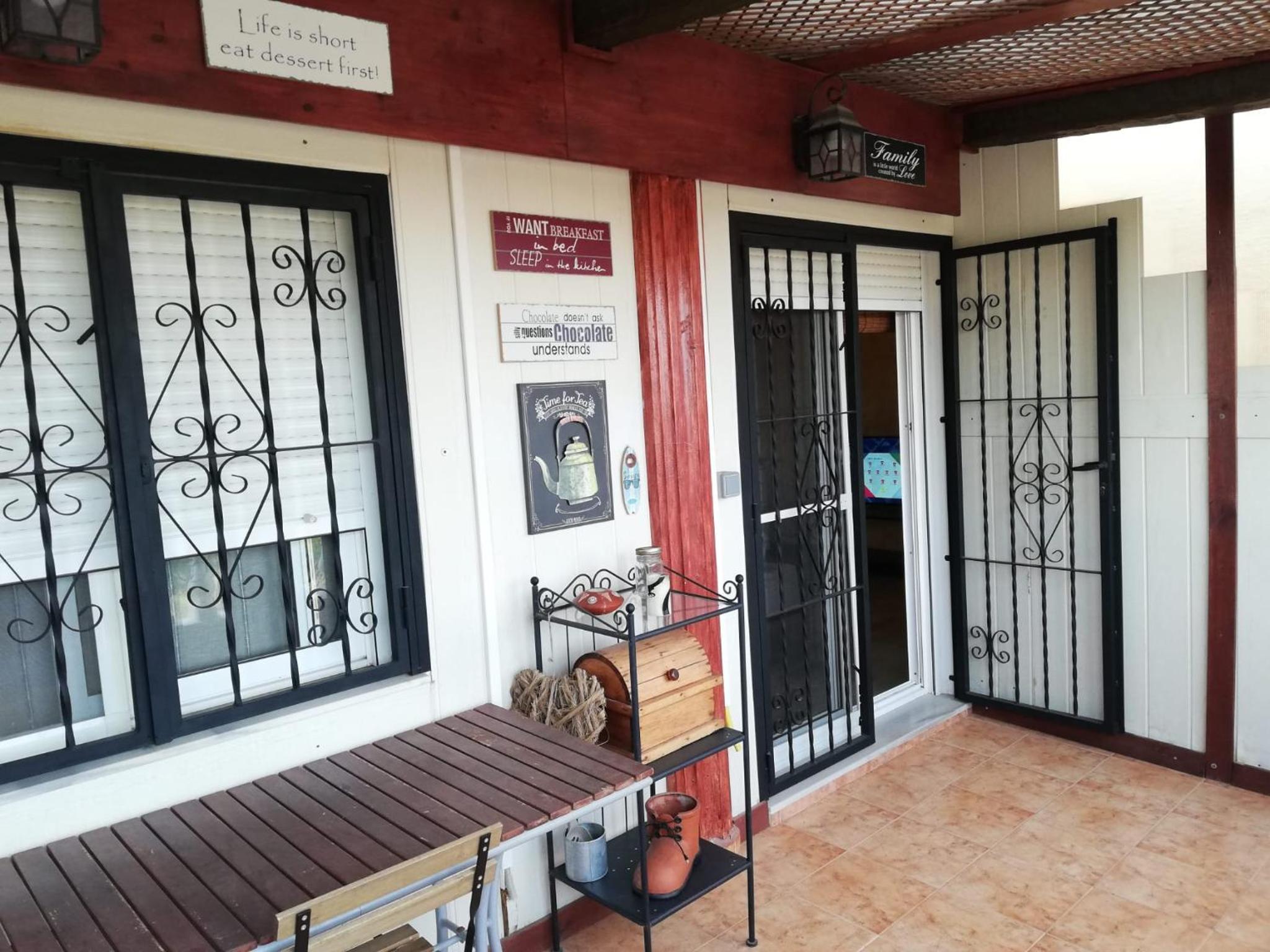 Bungalow con vistas y jacuzzi en Gran Alacant GA102