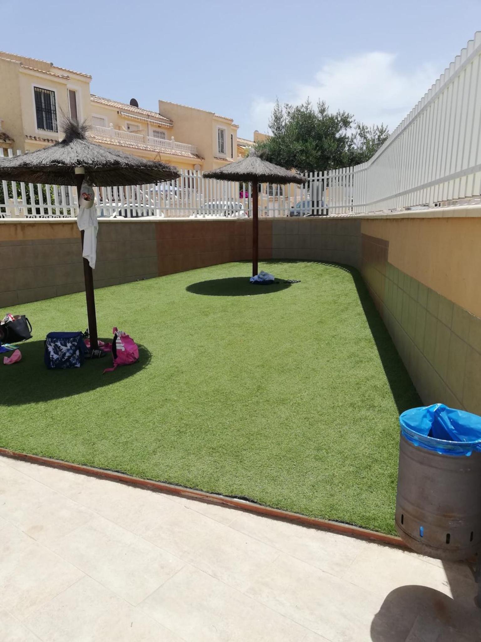 Bungalow con vistas y jacuzzi en Gran Alacant GA102