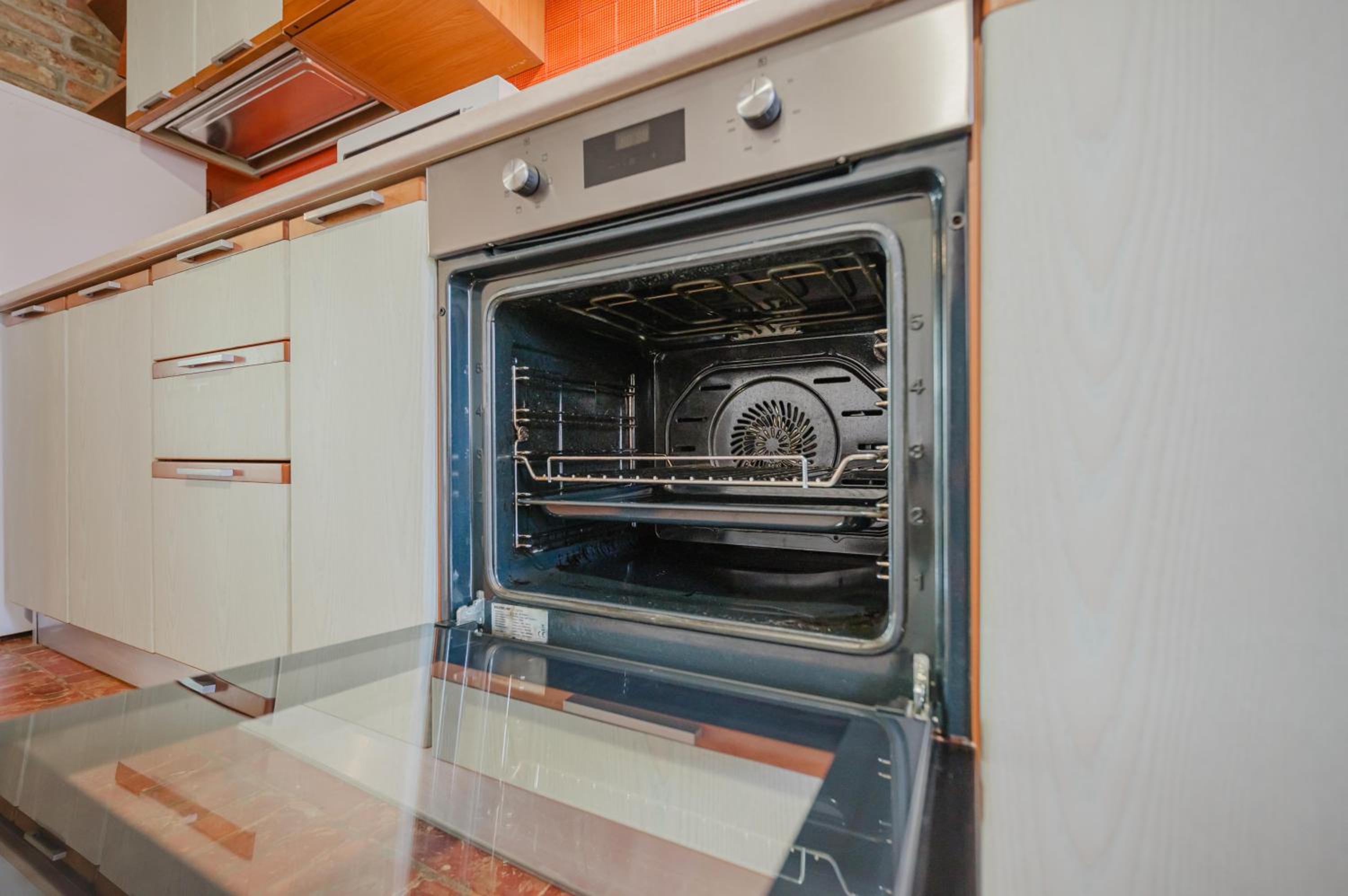 Castellana Home 221- Free Parking & Wi-Fi