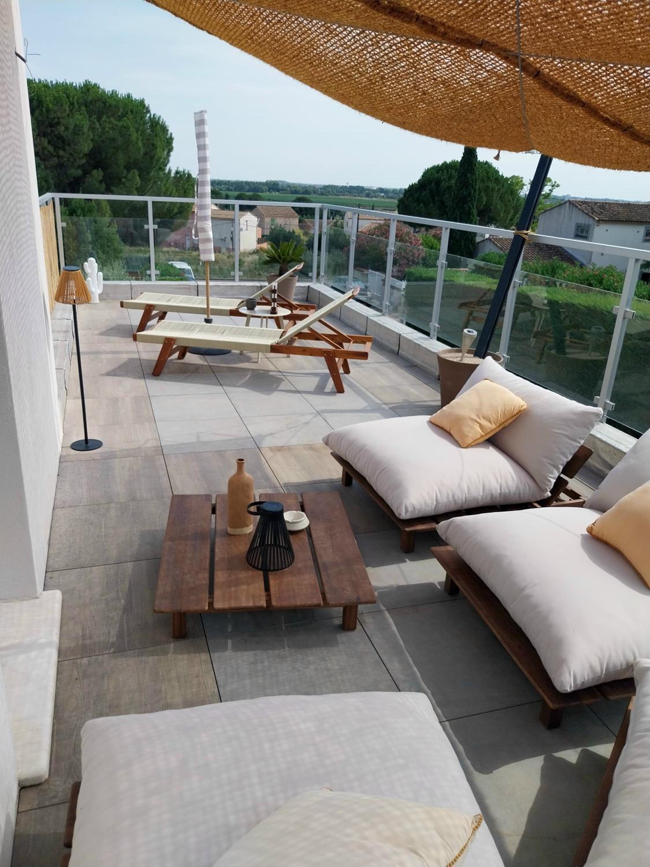 Les brézines Piscine, Terrasse & Boules