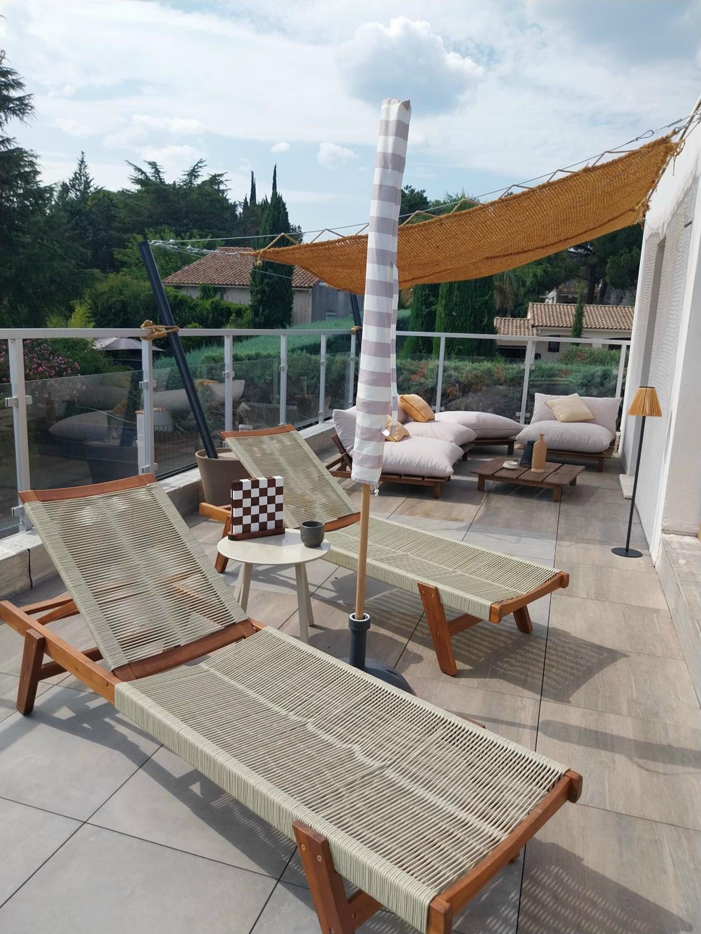 Les brézines Piscine, Terrasse & Boules