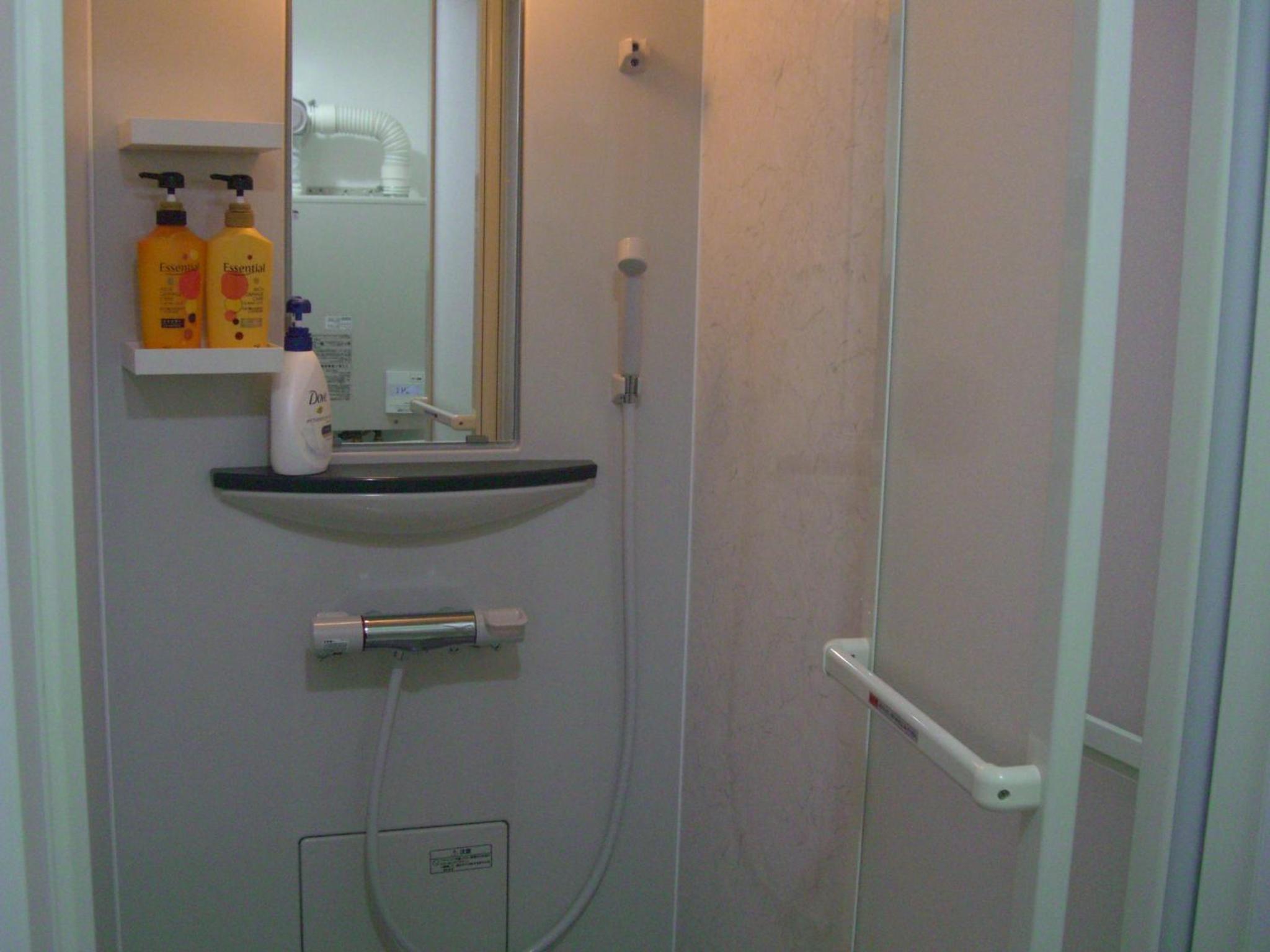 Photo 33