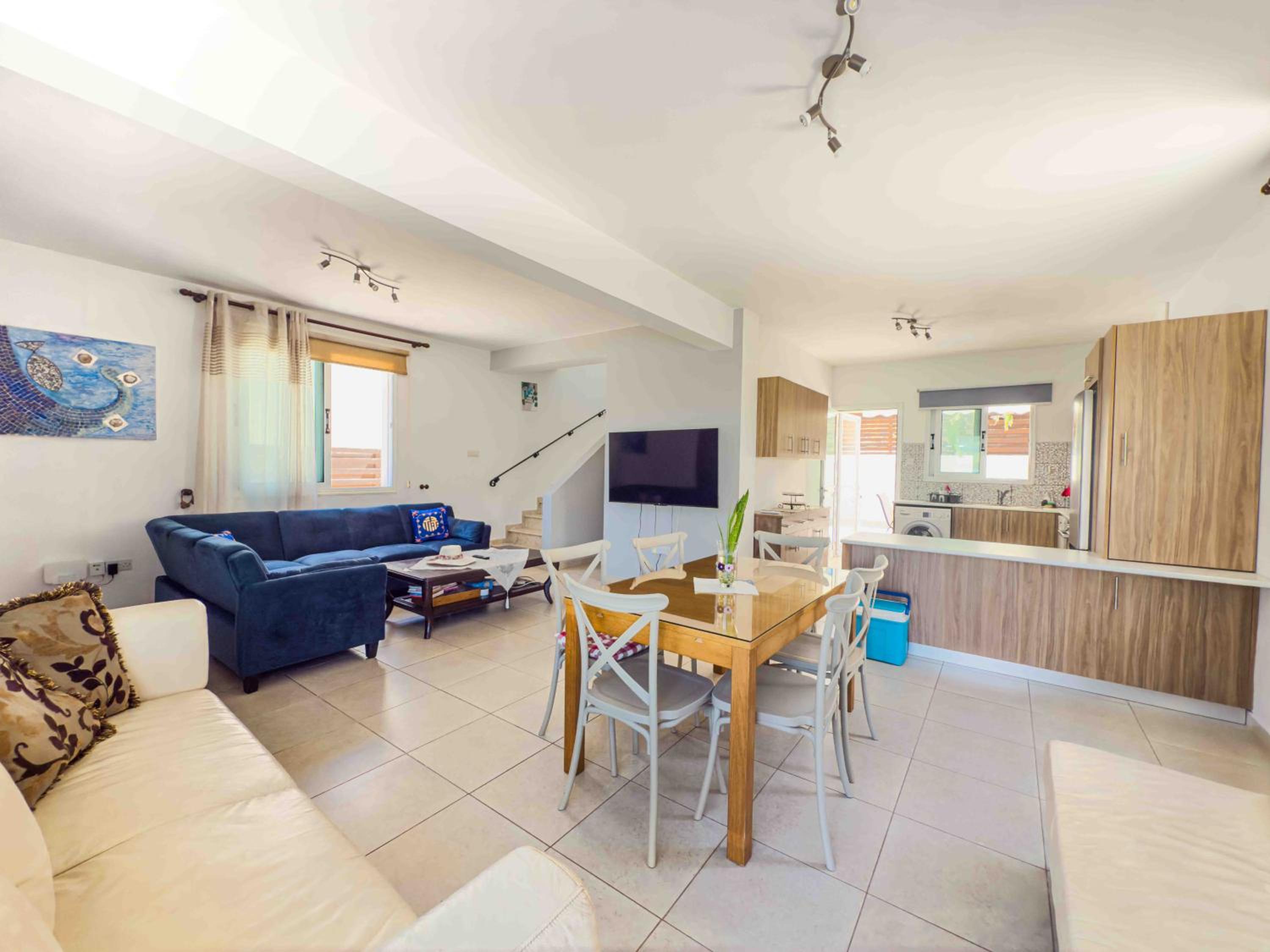 Villa Rena - 3BR Retreat near Kalamies Beach