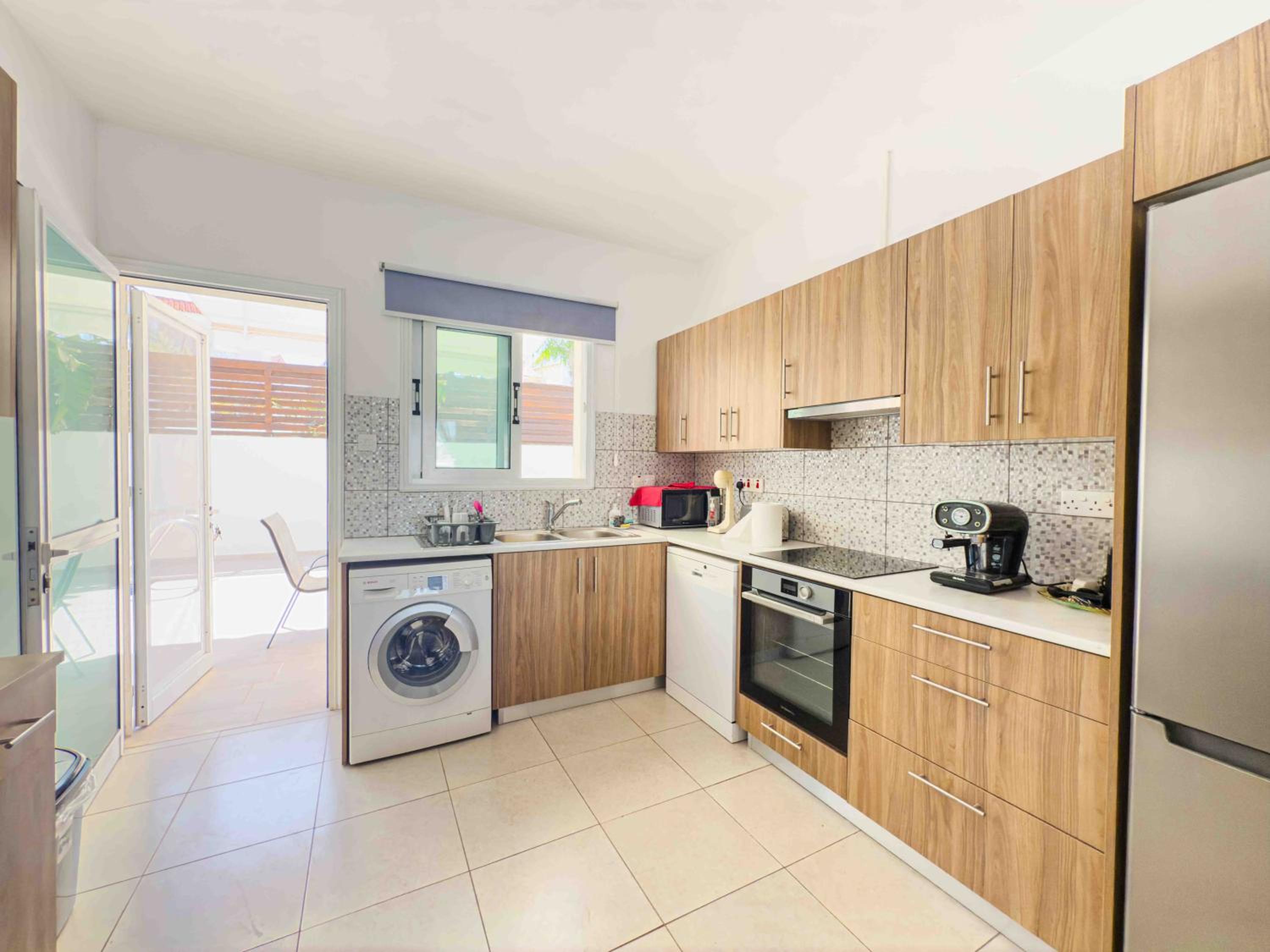 Villa Rena - 3BR Retreat near Kalamies Beach