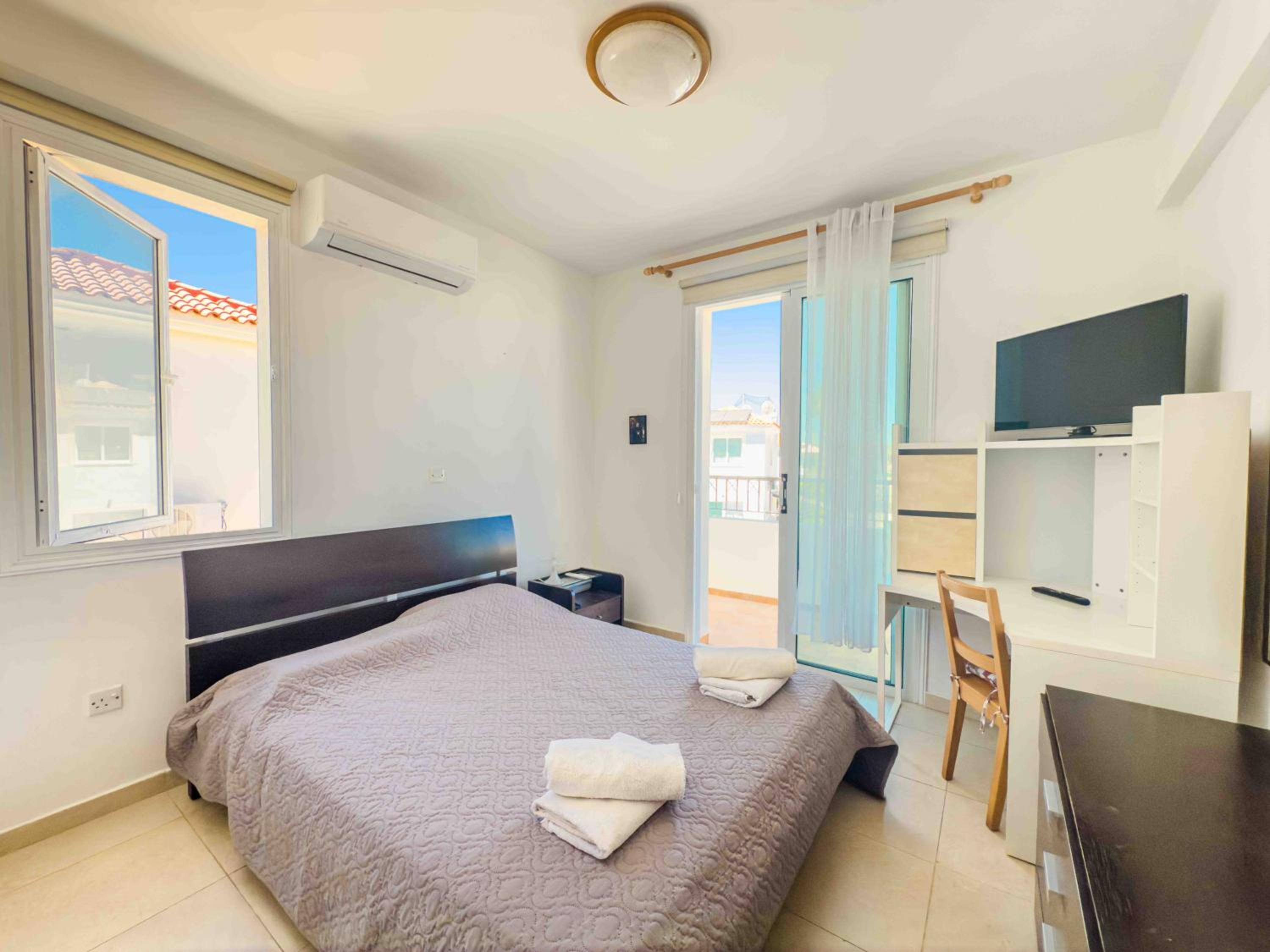 Villa Rena - 3BR Retreat near Kalamies Beach