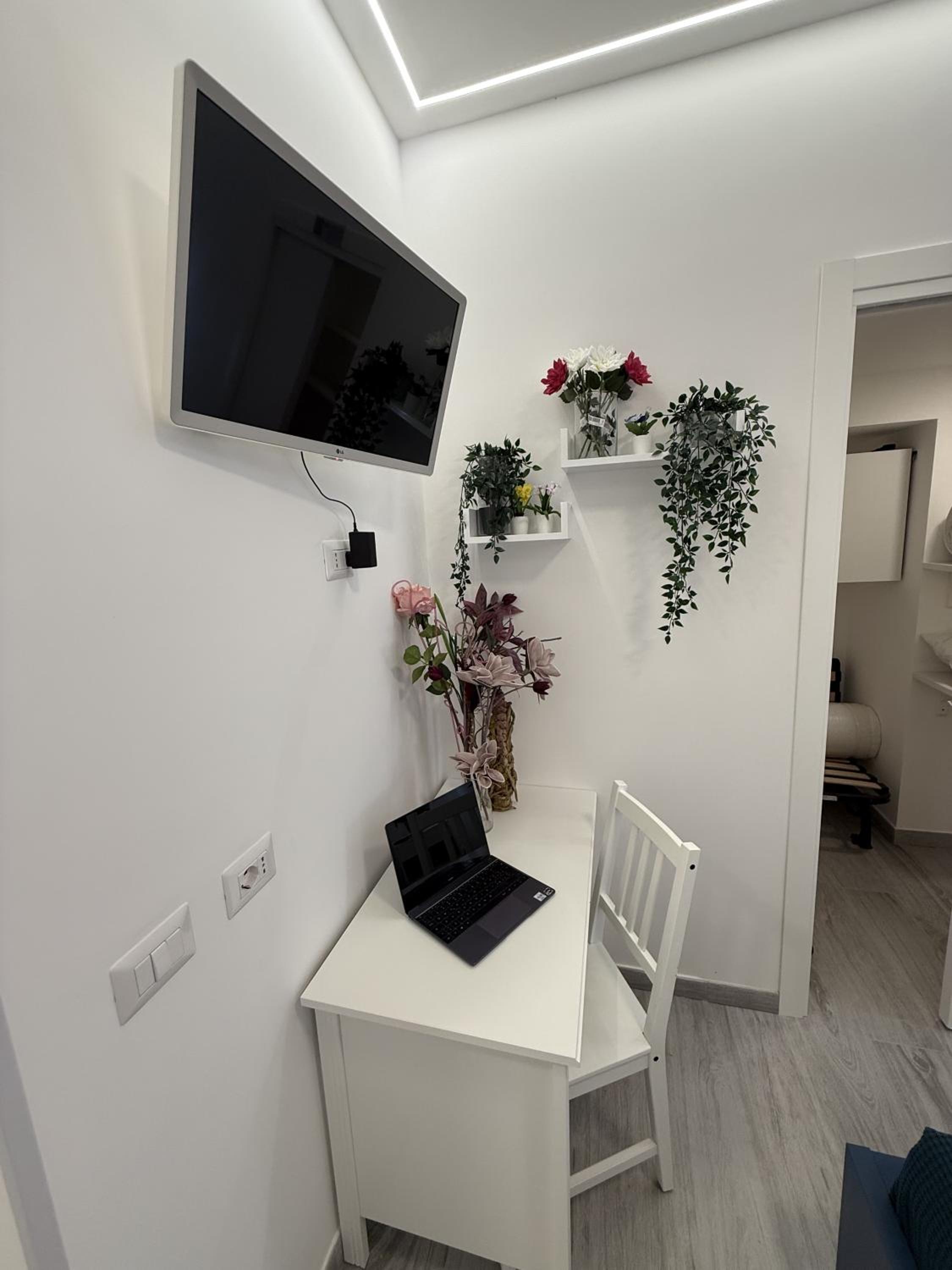 Nest Love collazia Roma 1500 mt dal Colosseo