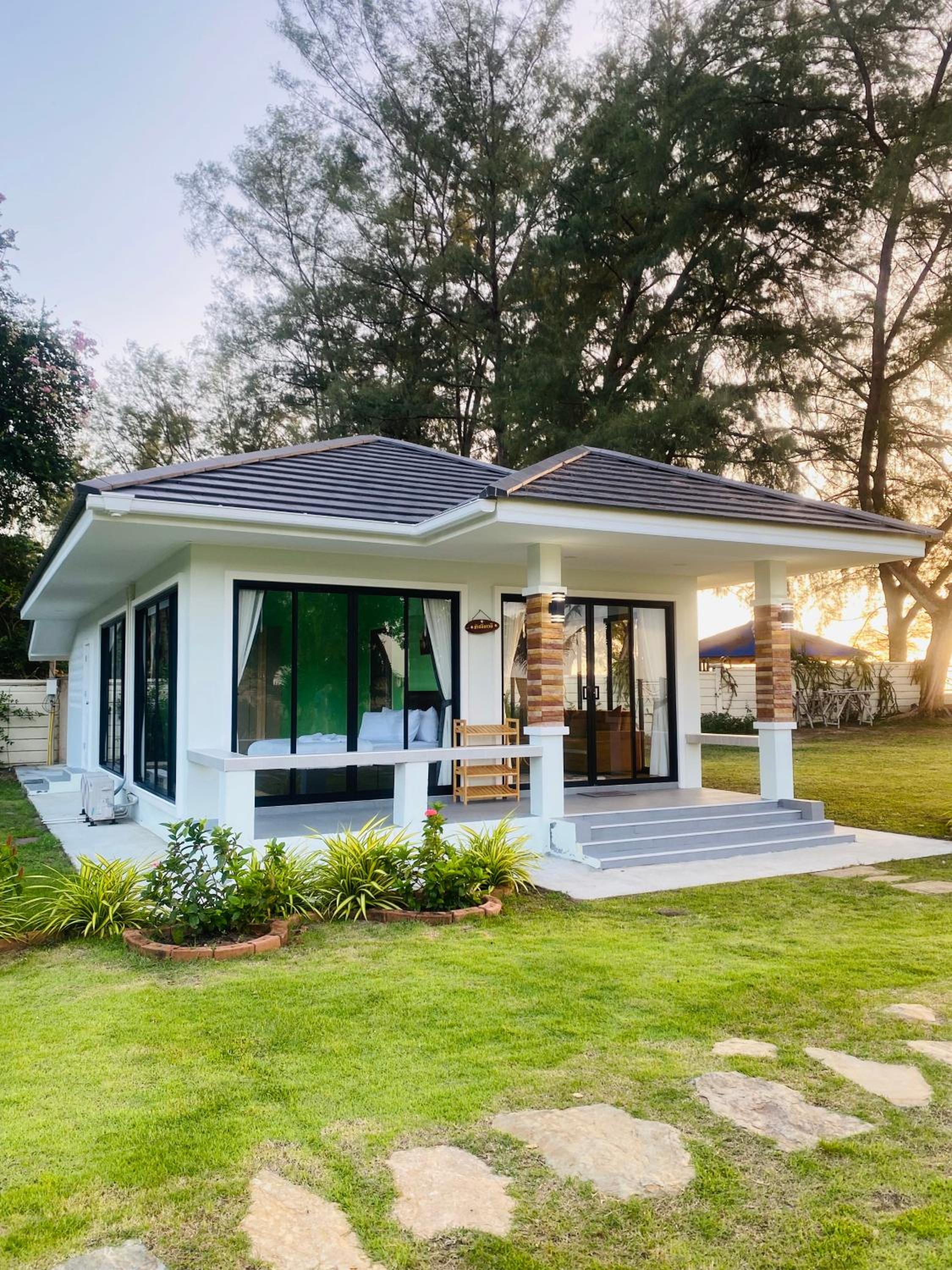 Leelavadee Villa Sea Views