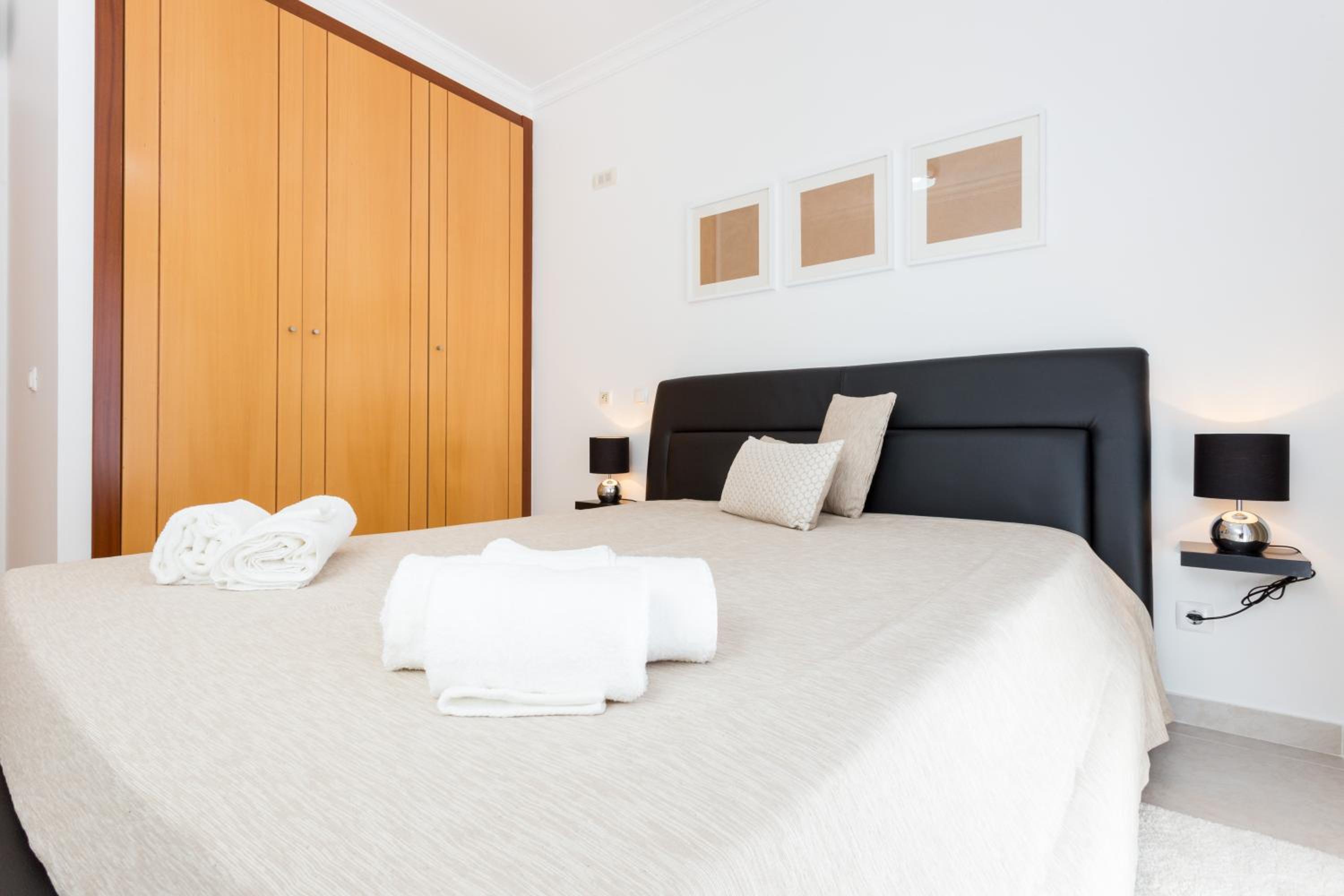Edificio Sol Mr Sponsor Apartment view 5