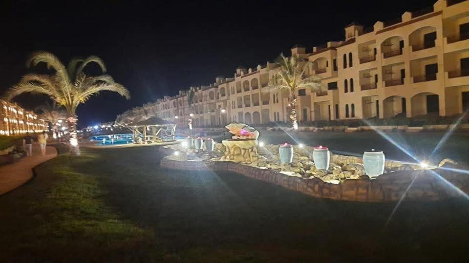 شاليه بقرية لاسيرينا بالم بيتش - العين السخنة