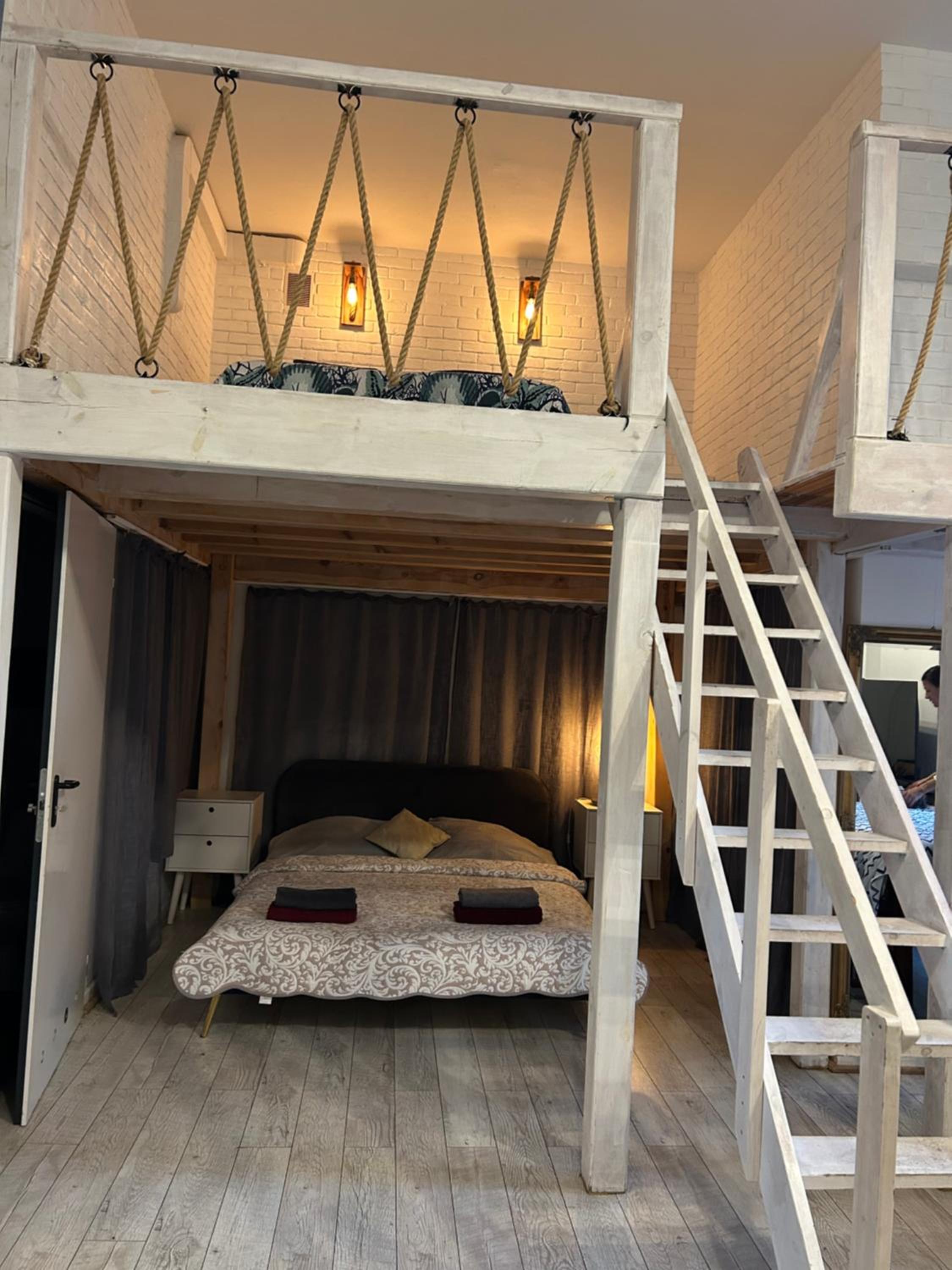 Amazing Art Loft / City Centrum/ Free Parking