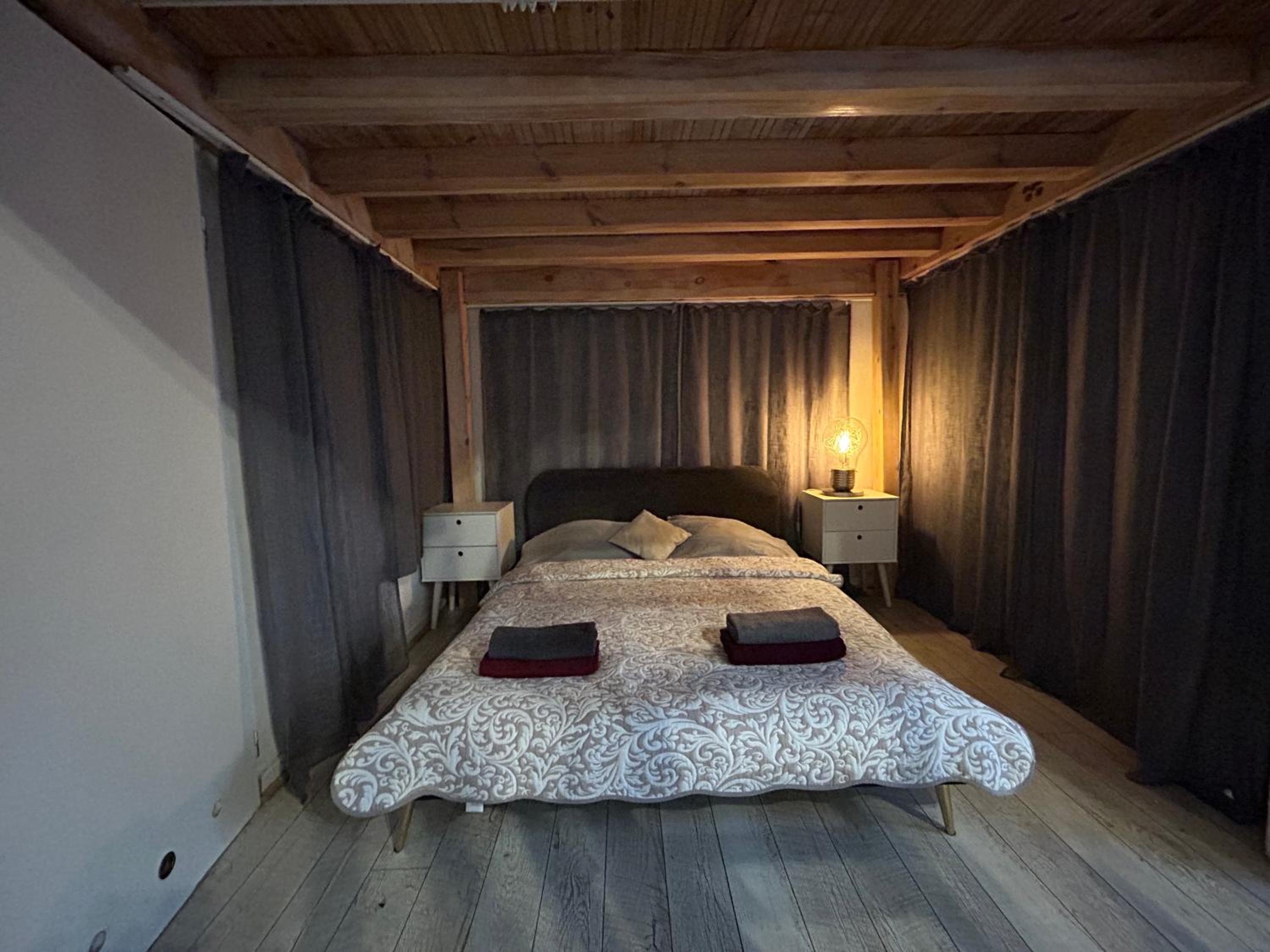 Amazing Art Loft / City Centrum/ Free Parking