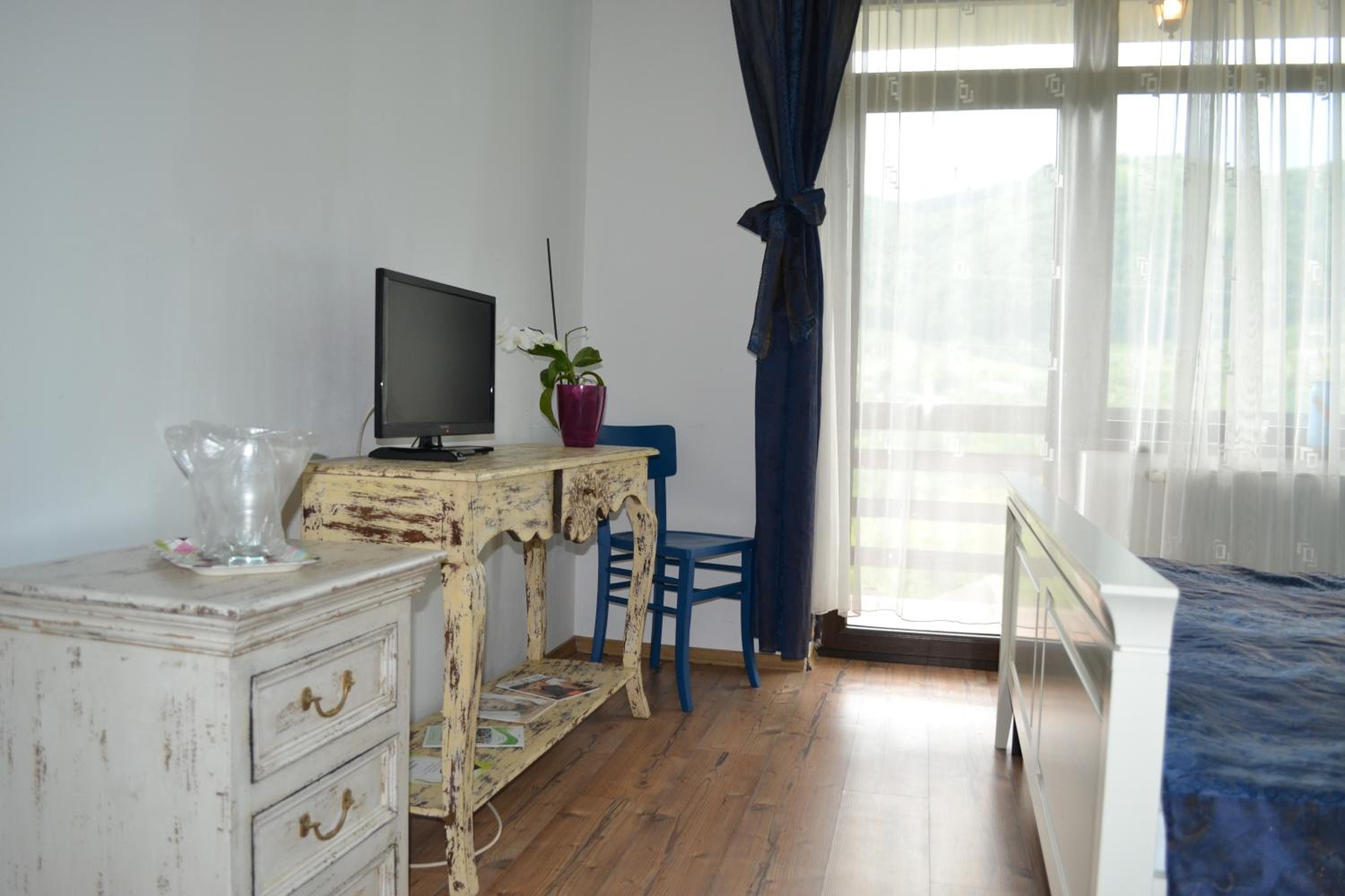 Photo 46