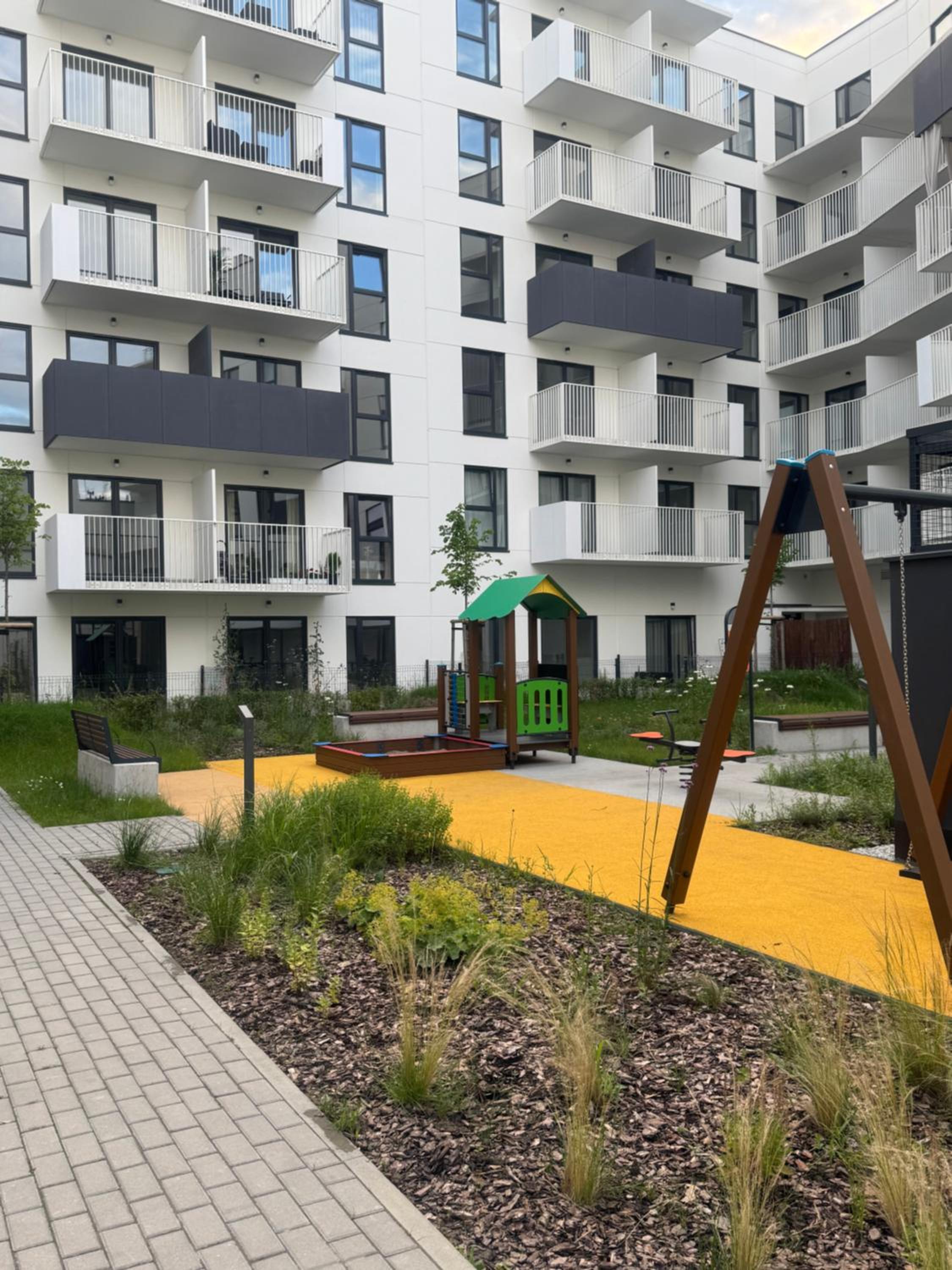 Apartament Neonowy by Apartamenty 77