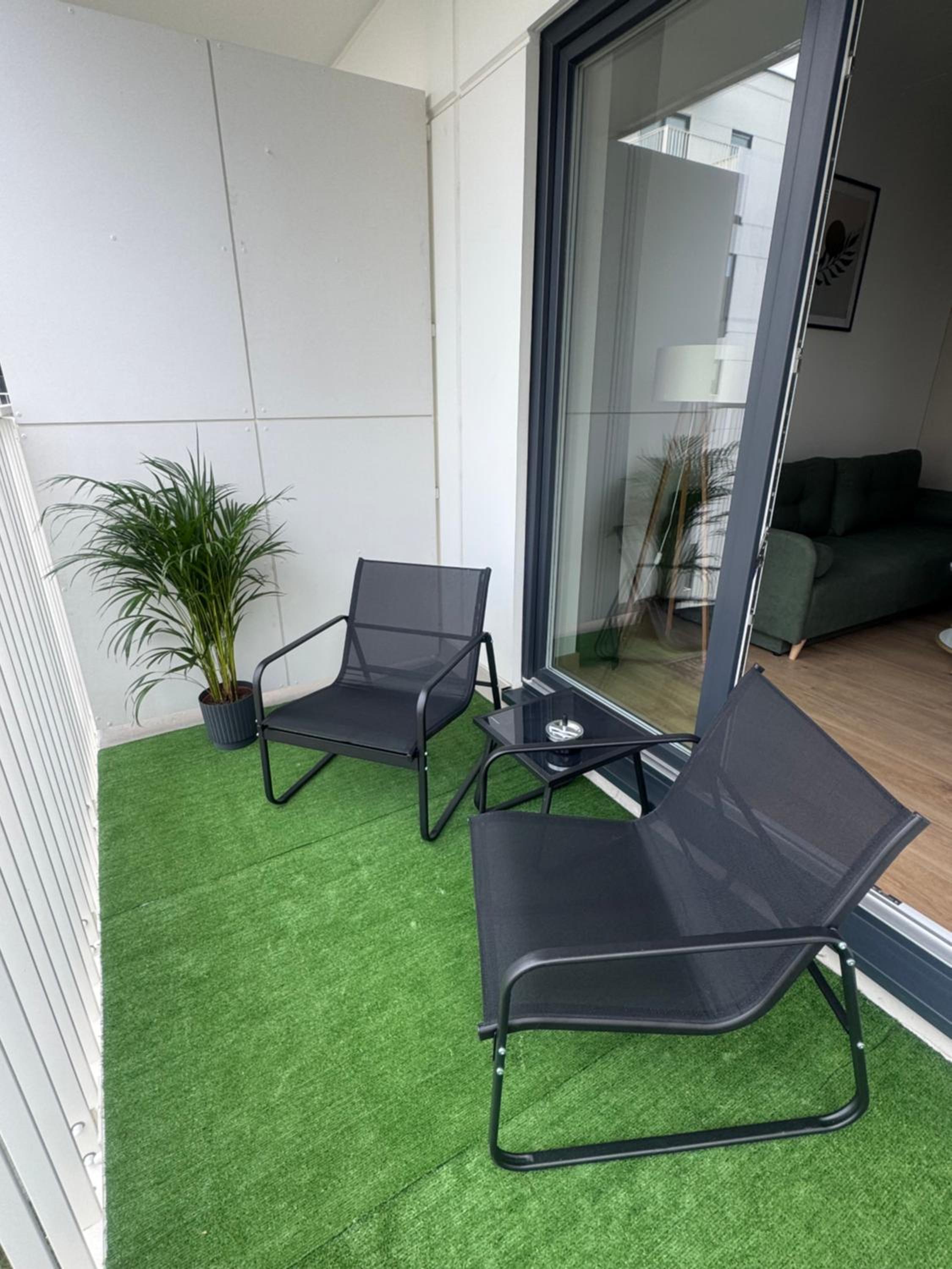 Apartament Neonowy by Apartamenty 77