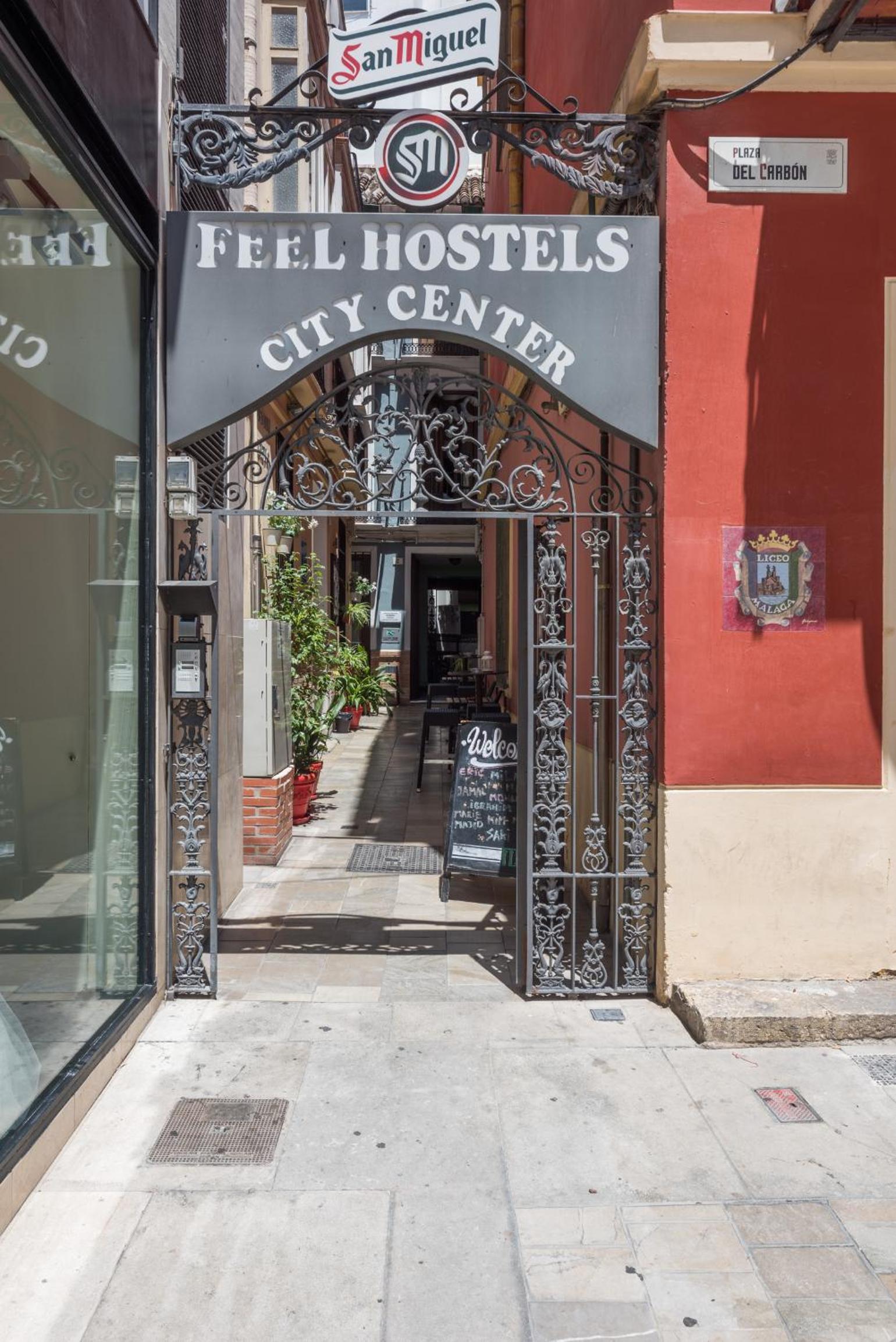 Feel Hostels City Center