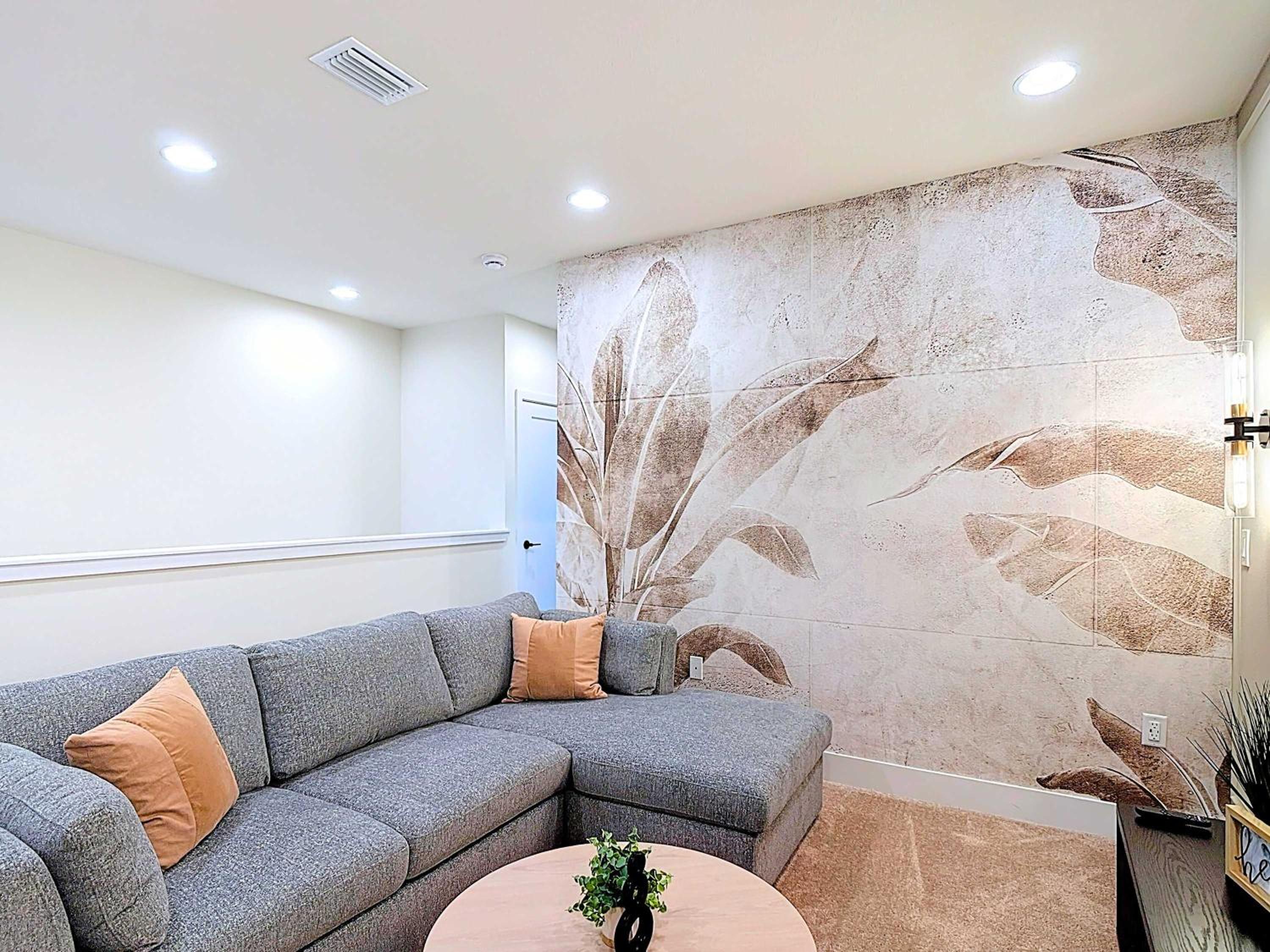 Spacious 3BR with Clubhouses and Splash Fun
