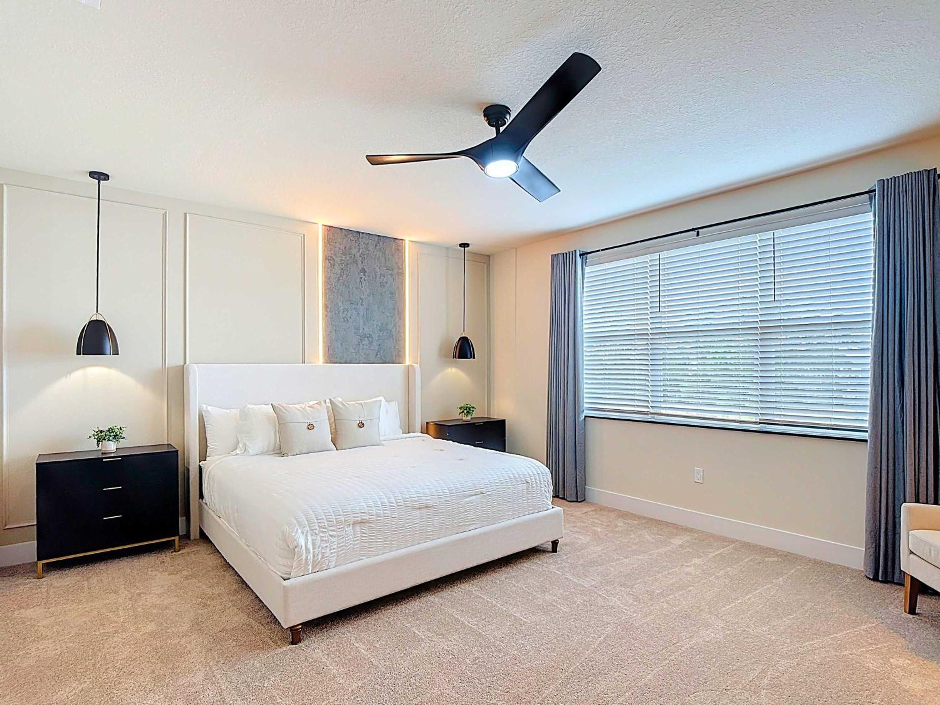 Spacious 3BR with Clubhouses and Splash Fun
