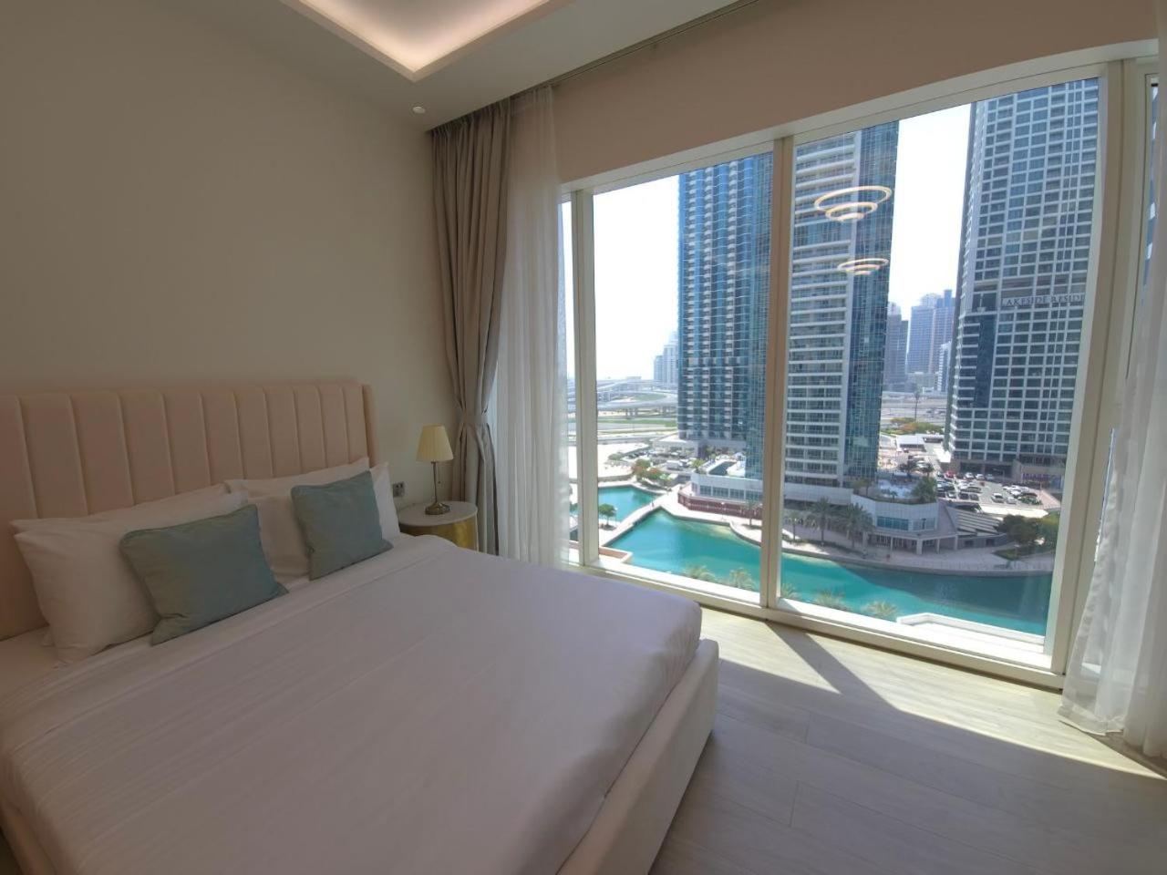Urban Calm - Studio in Me Do Re - JLT