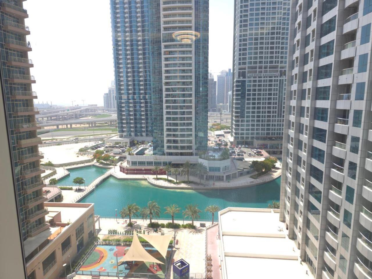 Urban Calm - Studio in Me Do Re - JLT