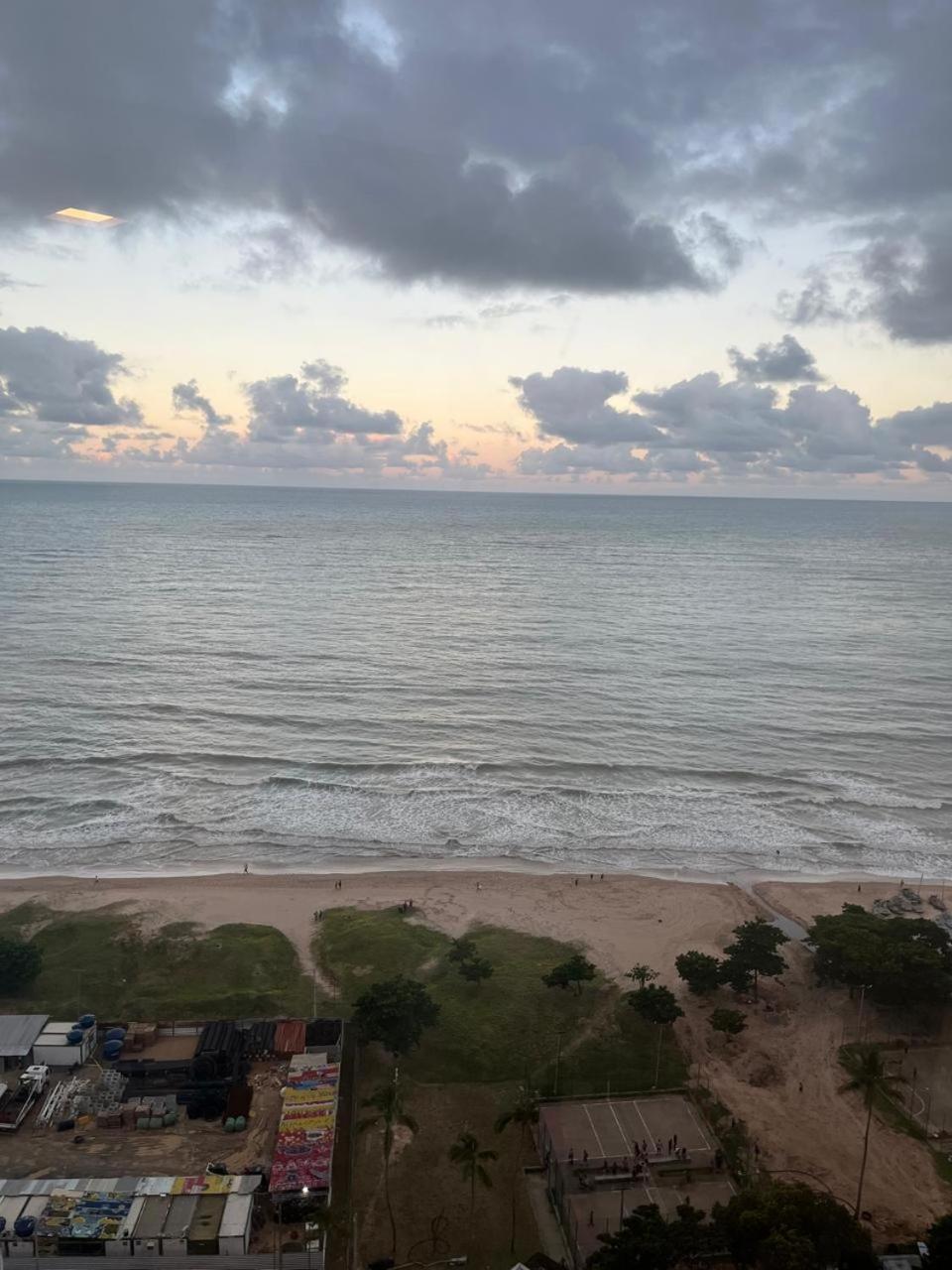 Beira Mar - Flat Beach Class Internacional - Boa Viagem 20º andar