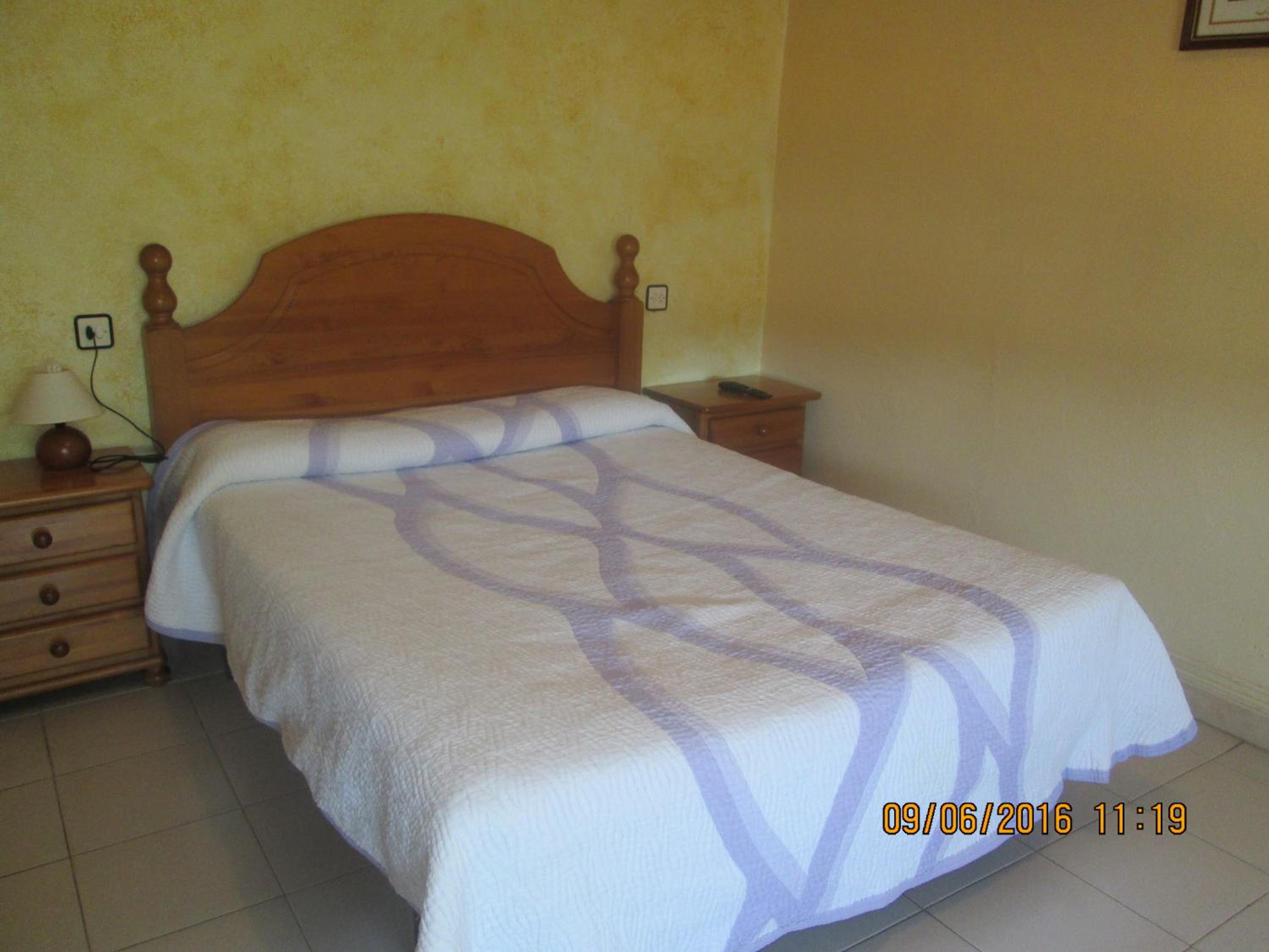 Hostal Avi Pep