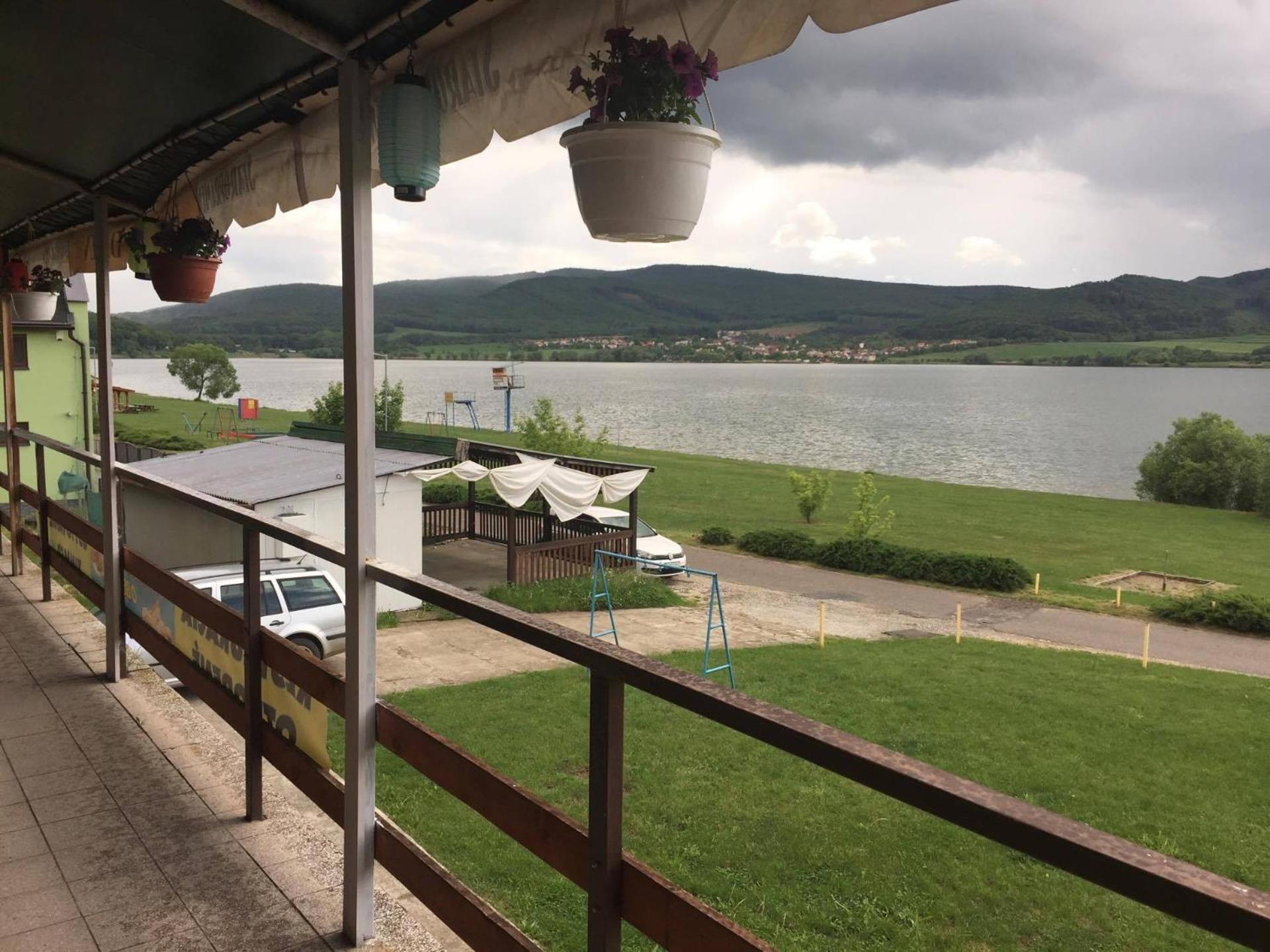 Turistická ubytovňa Hotel Divin view 5