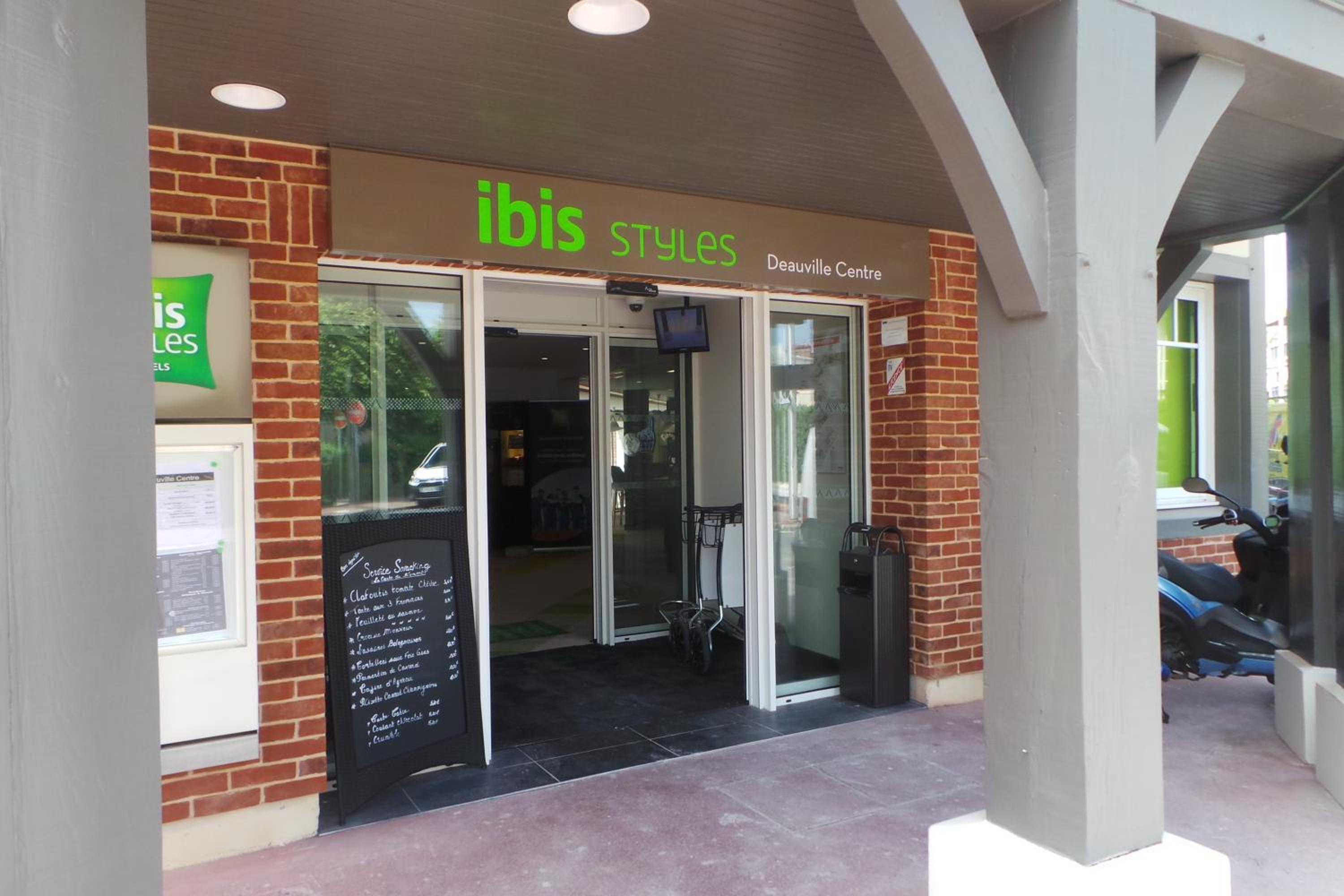 Deauville Vacations - ibis Styles Deauville Centre - Property Image 71